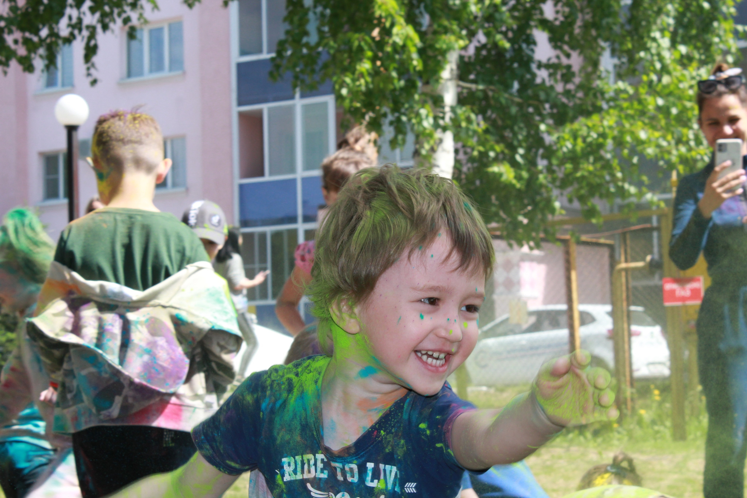 Дети. Фотографирую мир