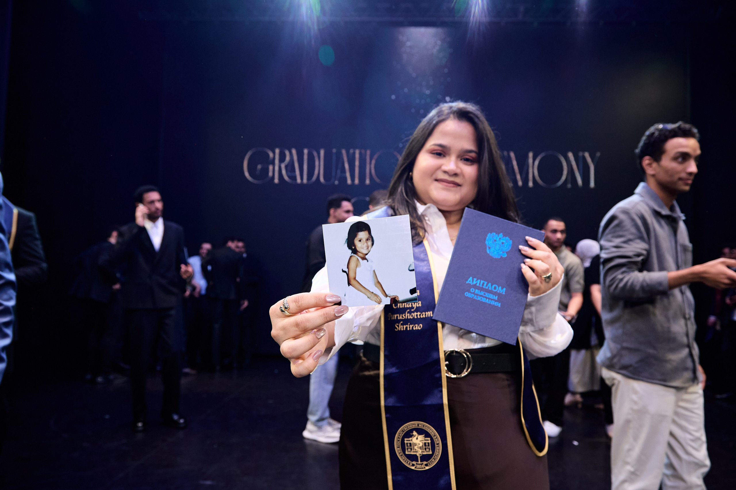 Выпускной КГМУ / Graduation 2026. Репортажный и портретный фотограф Казань / Горячих Полина