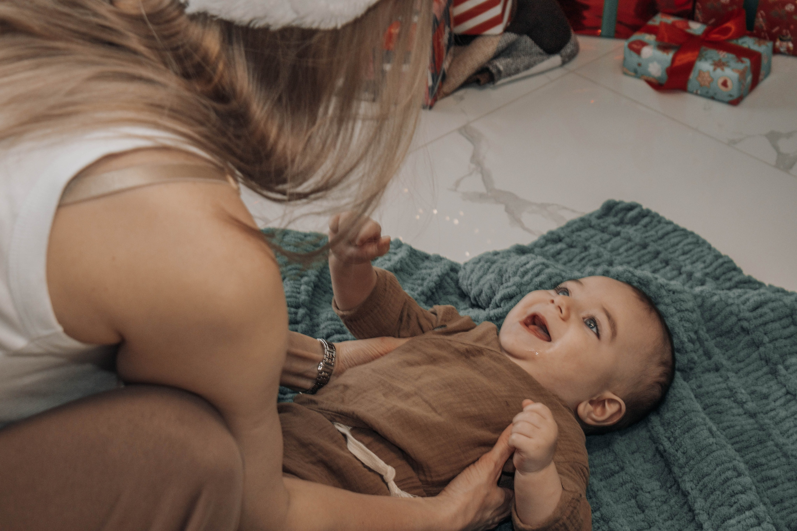 Кирилл и Эльмира. Домашняя съемка. Фотограф-ретушер в Крыму Юля Лобурец