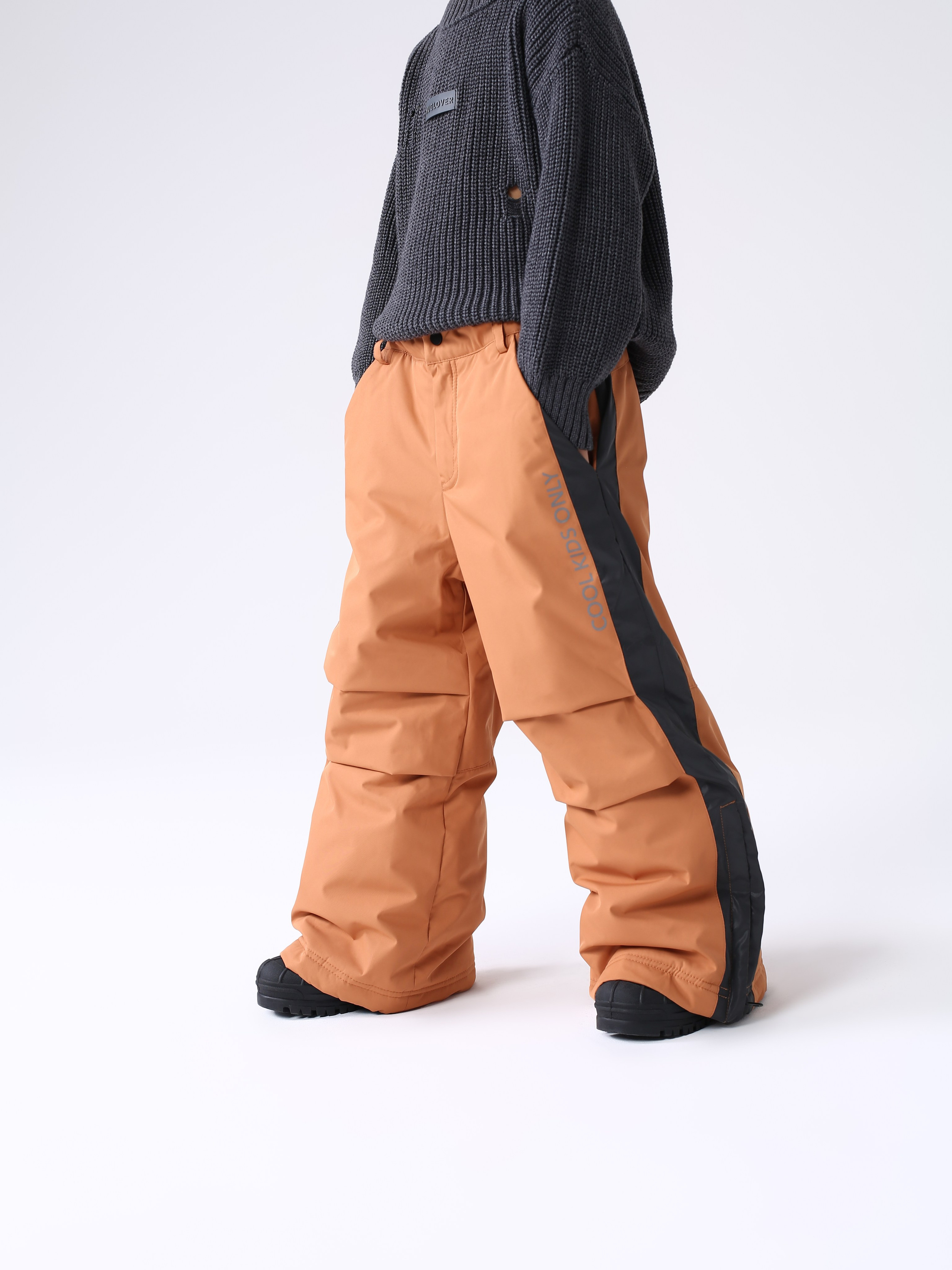 "Профессиональная детская фотосъемка для семейных портретов и воспоминаний""Высококачественная детская съемка новорожденных и малышей в студии""Рекламная детская фотосъемка для альбомов и подарков""Студийная детская съемка с креативными декорациями и позами""Коммерческая детская фотосъемка для маркетинга детских товаров""Фотография детской съемки с акцентом на эмоции и улыбки""Семейная детская съемка для портфолио и социальных сетей""Профессиональная детская фотосъемка с мягким освещением""Рекламные фото детской съемки для сайтов и брошюр""Высокоточная детская съемка для воспоминаний и презентаций""Детская фотосъемка высокого разрешения для семейных альбомов""Коммерческая детская съемка с фокусом на радость и развитие""Студийная фотосъемка детской съемки для брендов и маркетинга""Фотографии детской съемки для подарков и увеличения клиентов""Профессиональная детская съемка для каталогов и семейных историй" "Профессиональная каталожная фотосъемка товаров для e-commerce и интернет-магазинов""Высококачественная каталожная съемка одежды и аксессуаров с белым фоном""Рекламная каталожная фотосъемка для маркетинга продуктов и брендов""Студийная каталожная съемка с детальной проработкой текстур и материалов""Коммерческая каталожная фотосъемка для каталогов и онлайн-платформ""Фотография каталожной съемки с акцентом на дизайн и презентацию товаров""Предметная каталожная съемка для увеличения продаж в e-commerce""Профессиональная каталожная фотосъемка с использованием студийного освещения""Рекламные фото каталожной съемки для сайтов и социальных сетей""Высокоточная каталожная съемка товаров для презентаций и брошюр""Каталожная фотосъемка высокого разрешения для онлайн-магазинов""Коммерческая каталожная съемка с фокусом на качество и детализацию""Студийная каталожная фотосъемка для брендов и ритейла""Фотографии каталожной съемки для маркетинговых кампаний""Профессиональная каталожная съемка для каталогов и увеличения конверсии"