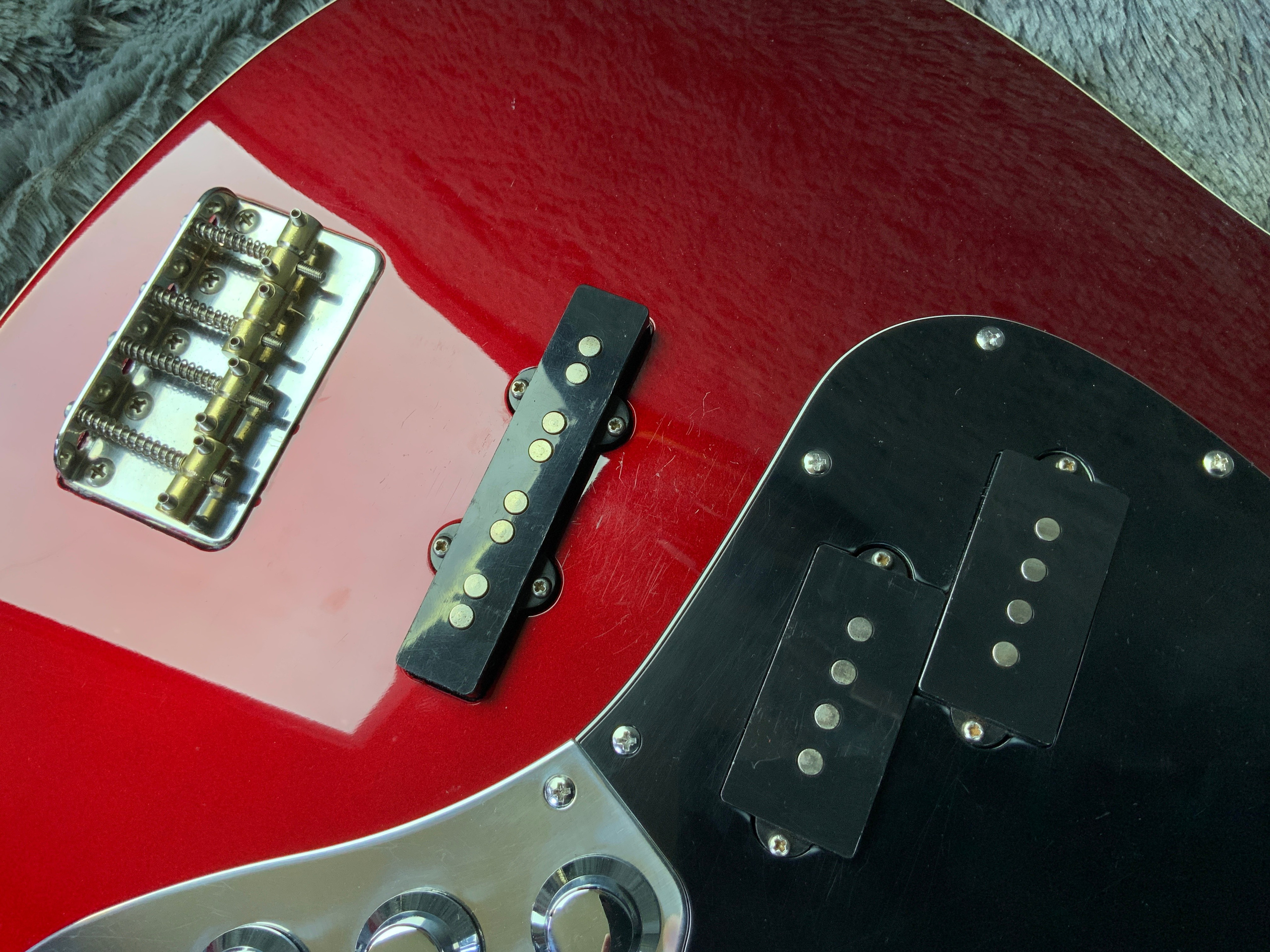 Fender Aerodyne Jazz Bass