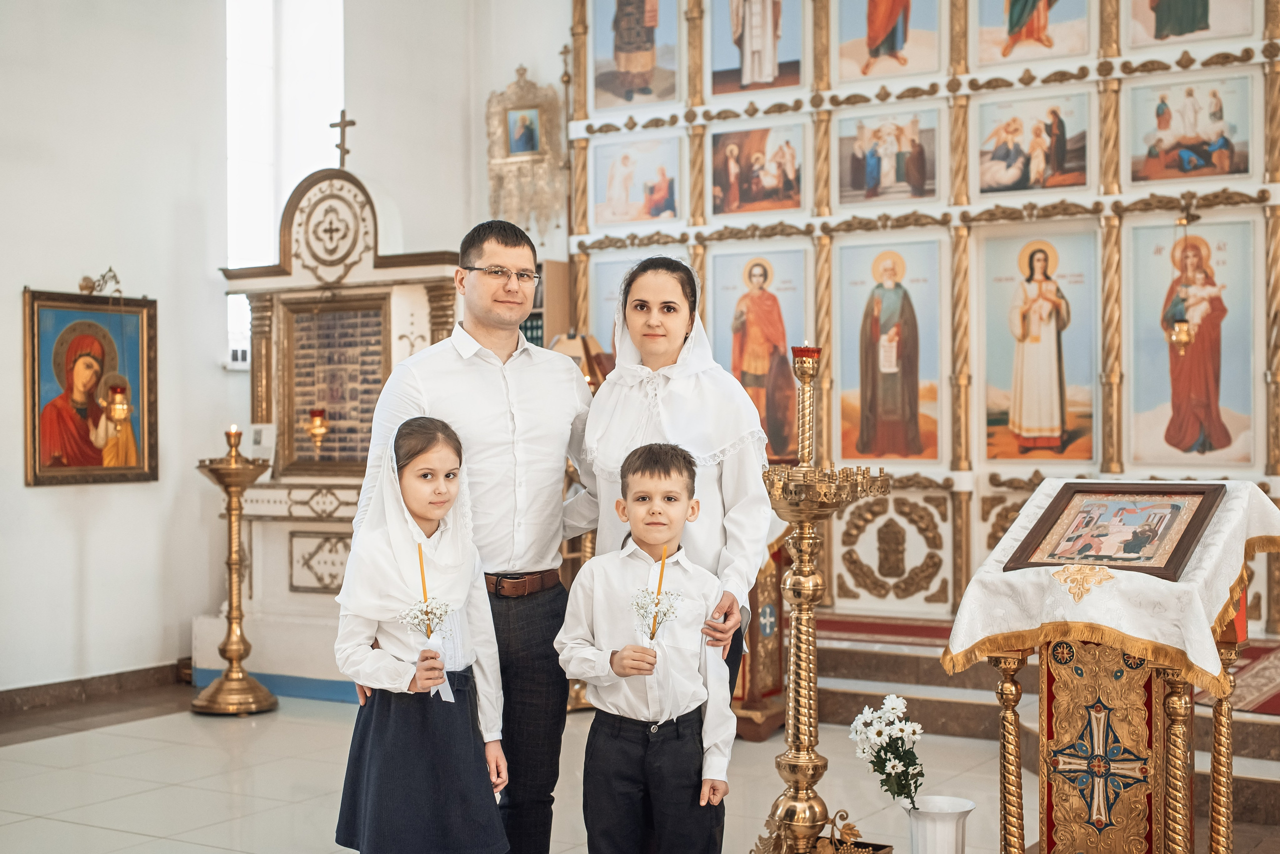 Крещение в храме Благовещения Пресвятой Богородицы. Церковный фотограф на Таинство Крещения и Венчания в Оренбурге и Оренбургской области Екатерина Белкина