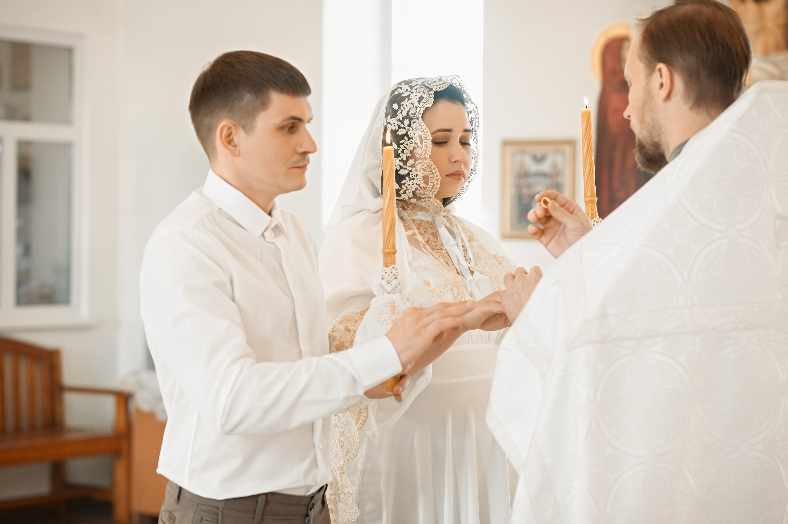 Венчание в храме Благовещения Пресвятой Богородицы. Церковный фотограф на Таинство Крещения и Венчания в Оренбурге и Оренбургской области Екатерина Белкина