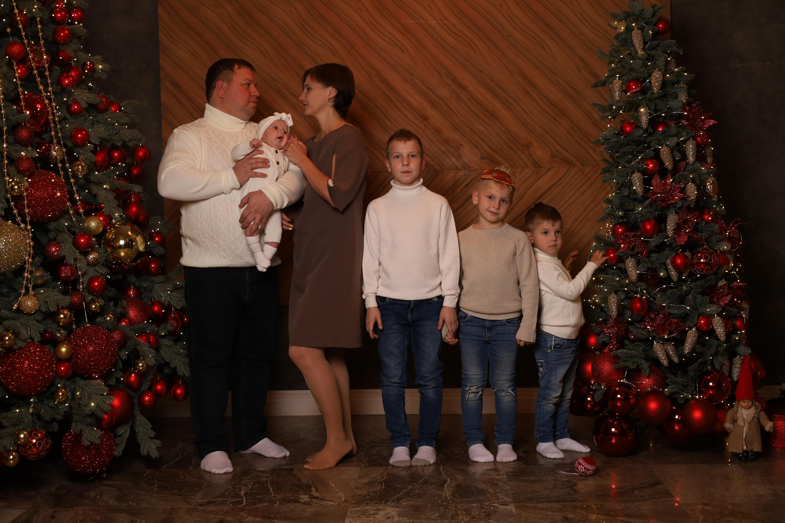 3 сыночка и лапочка-дочка. Детский сказочный фотограф Ярославль