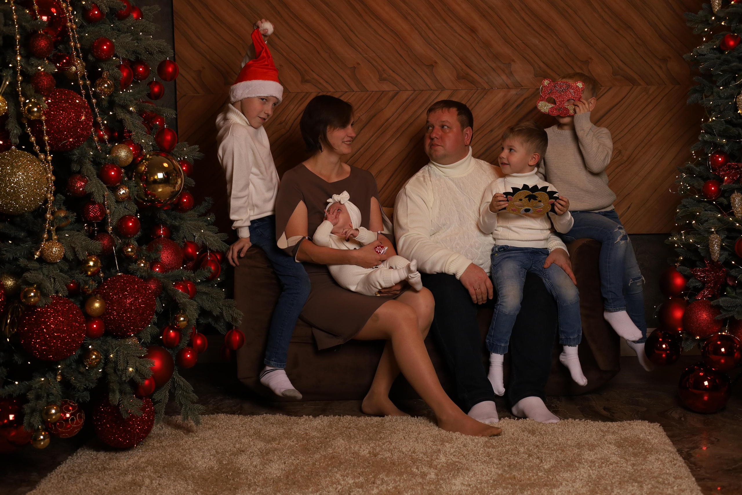 3 сыночка и лапочка-дочка. Детский сказочный фотограф Ярославль