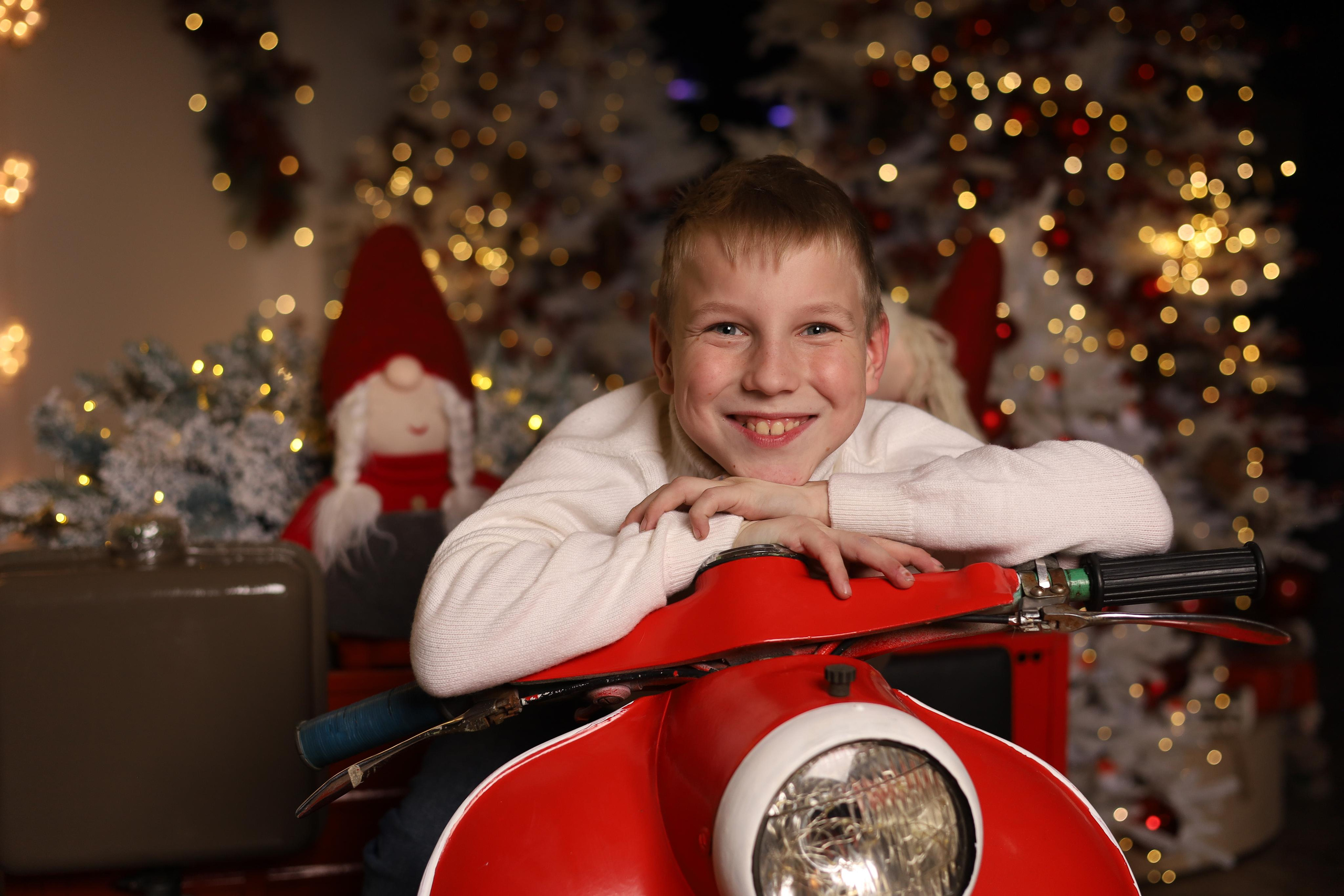 3 сыночка и лапочка-дочка. Детский сказочный фотограф Ярославль