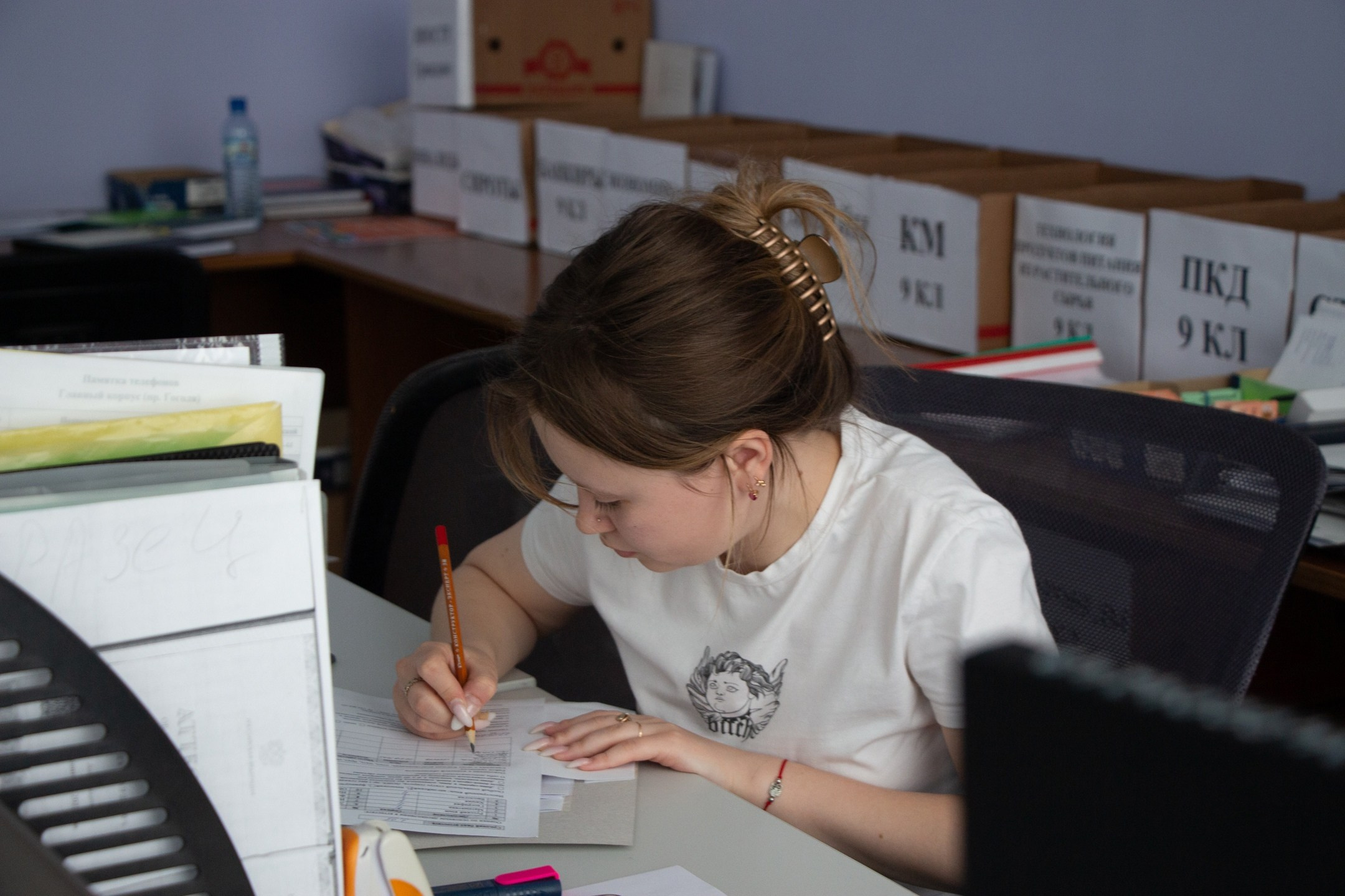 Приёмная компания «ПРОФЕССИОНАЛИТЕТ». Design by — фото, обучение, портфолио. Фотограф Рязань