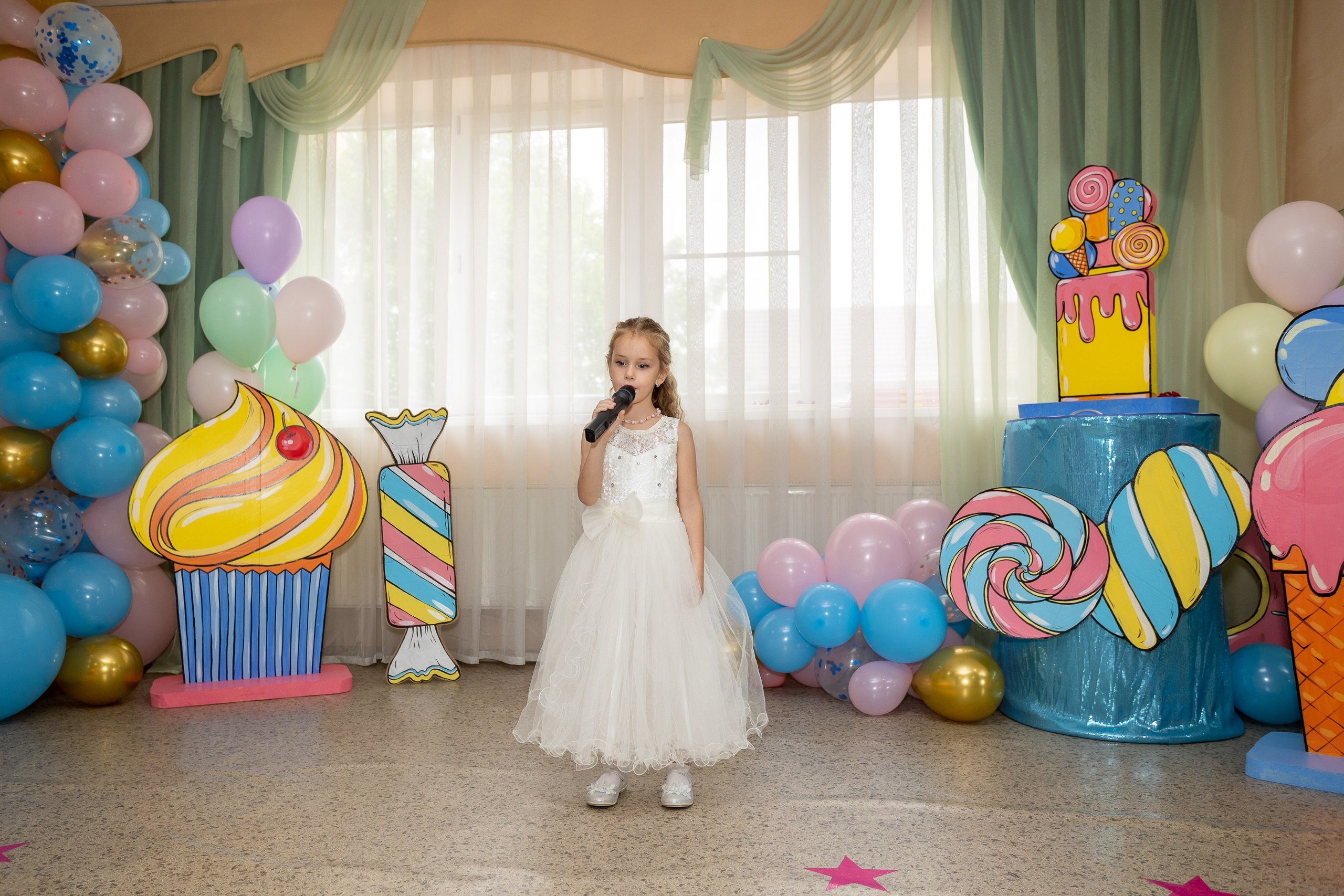 Выпускной Детский сад, 2 часа, 8000. Выпускные альбомы Майкоп, Краснодар Елена Золотарева