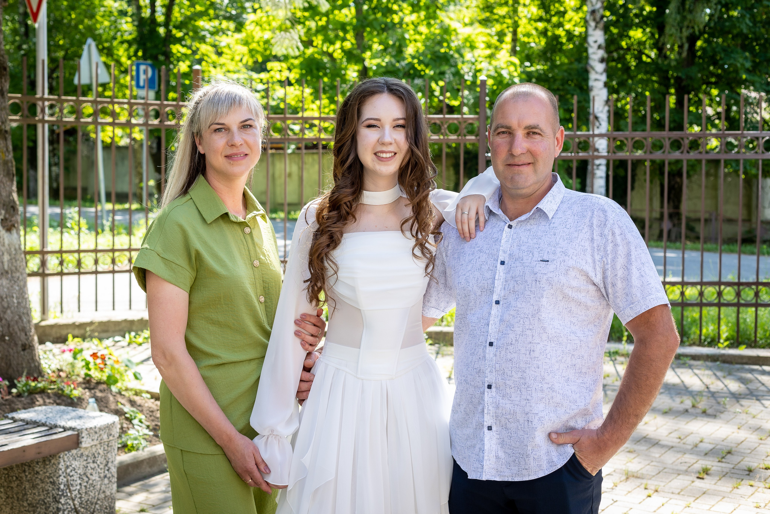 Вручение аттестата 2025. Выпускные альбомы Майкоп, Краснодар Елена Золотарева