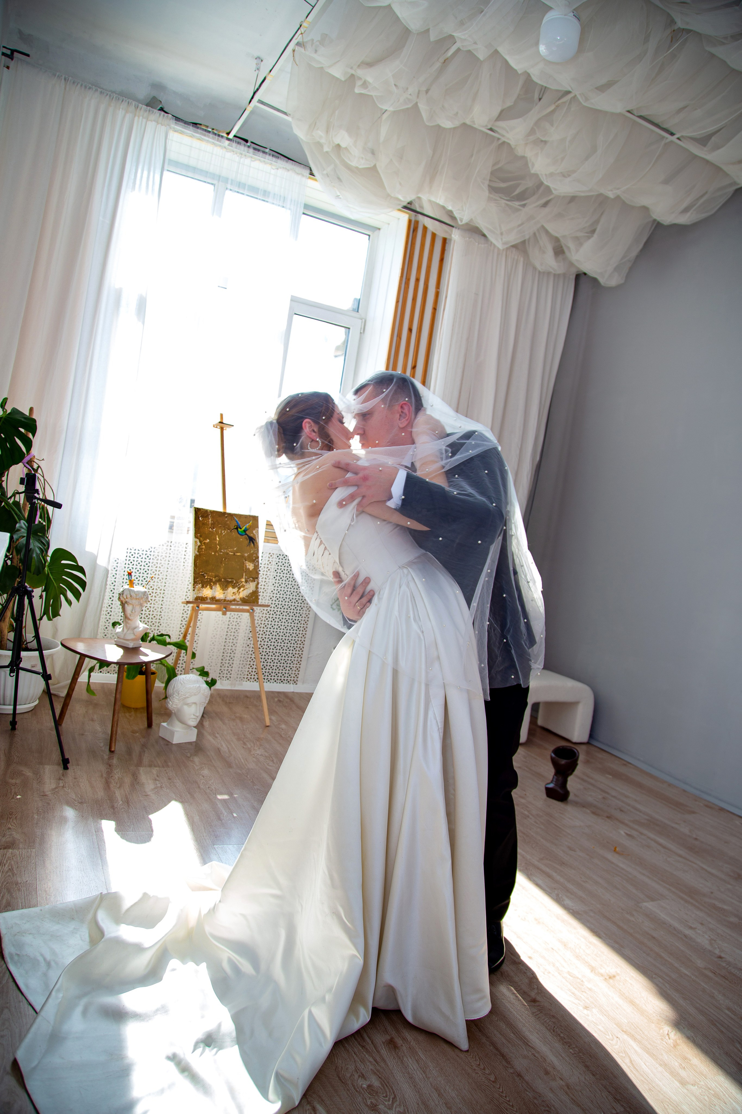 Свадебные фото. Фотограф Краснодара, фотограф в парке Галецкого.репортажный фотограф. детский фотограф, свадебный фотограф. профессиональный фотограф