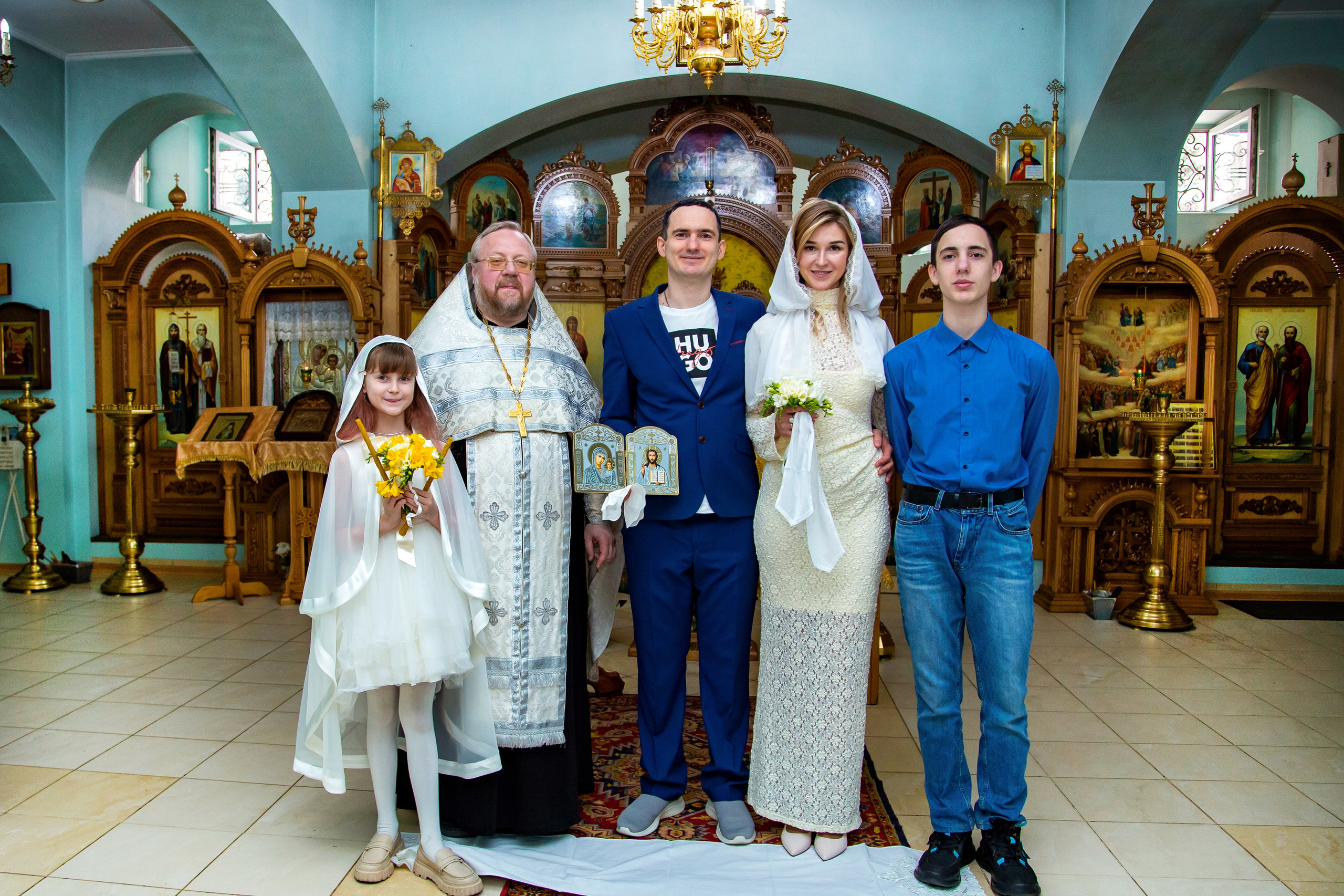 Венчание. Фотограф Краснодара, фотограф в парке Галецкого.репортажный фотограф. детский фотограф, свадебный фотограф. профессиональный фотограф