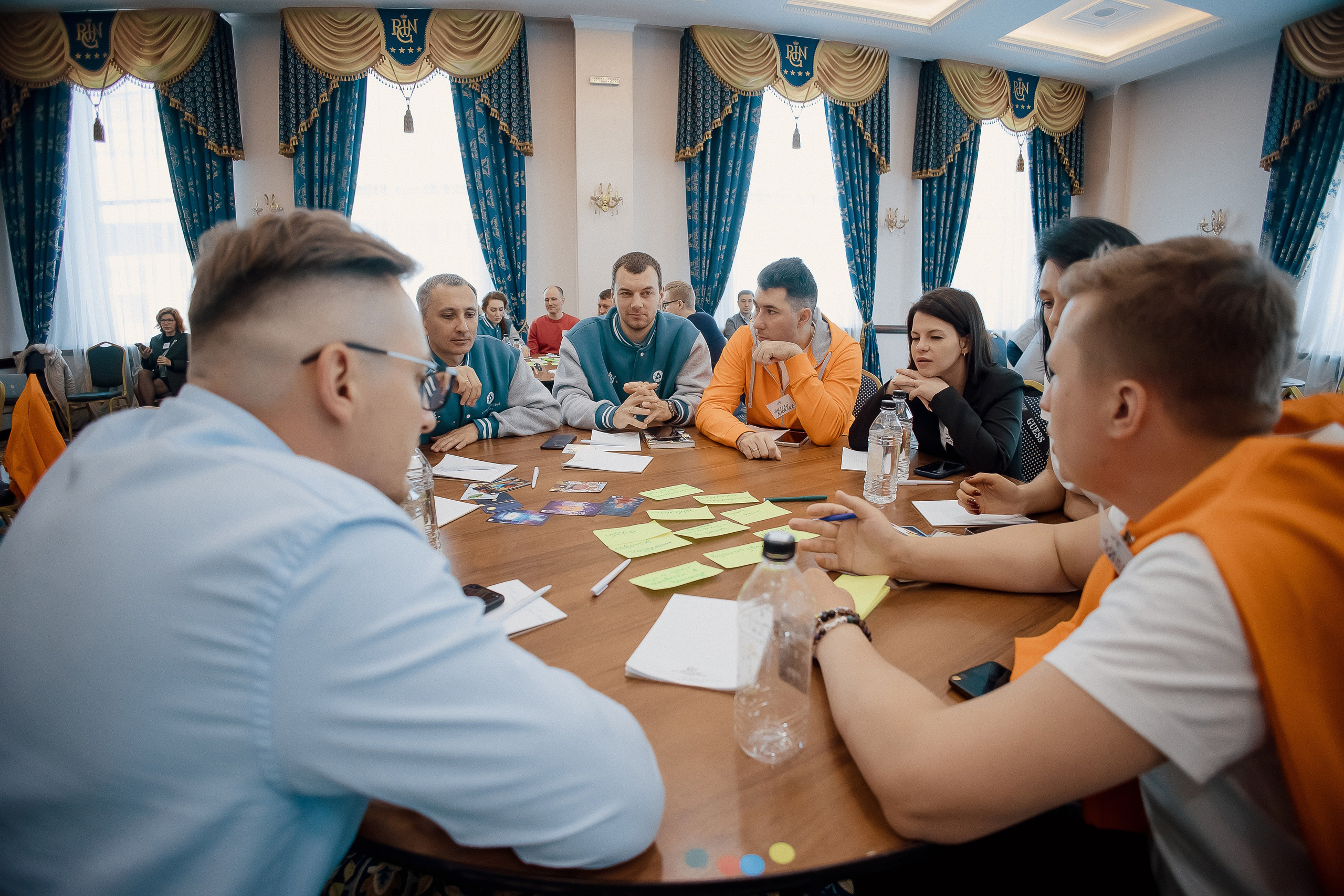 Конференция. Свадебный фотограф
