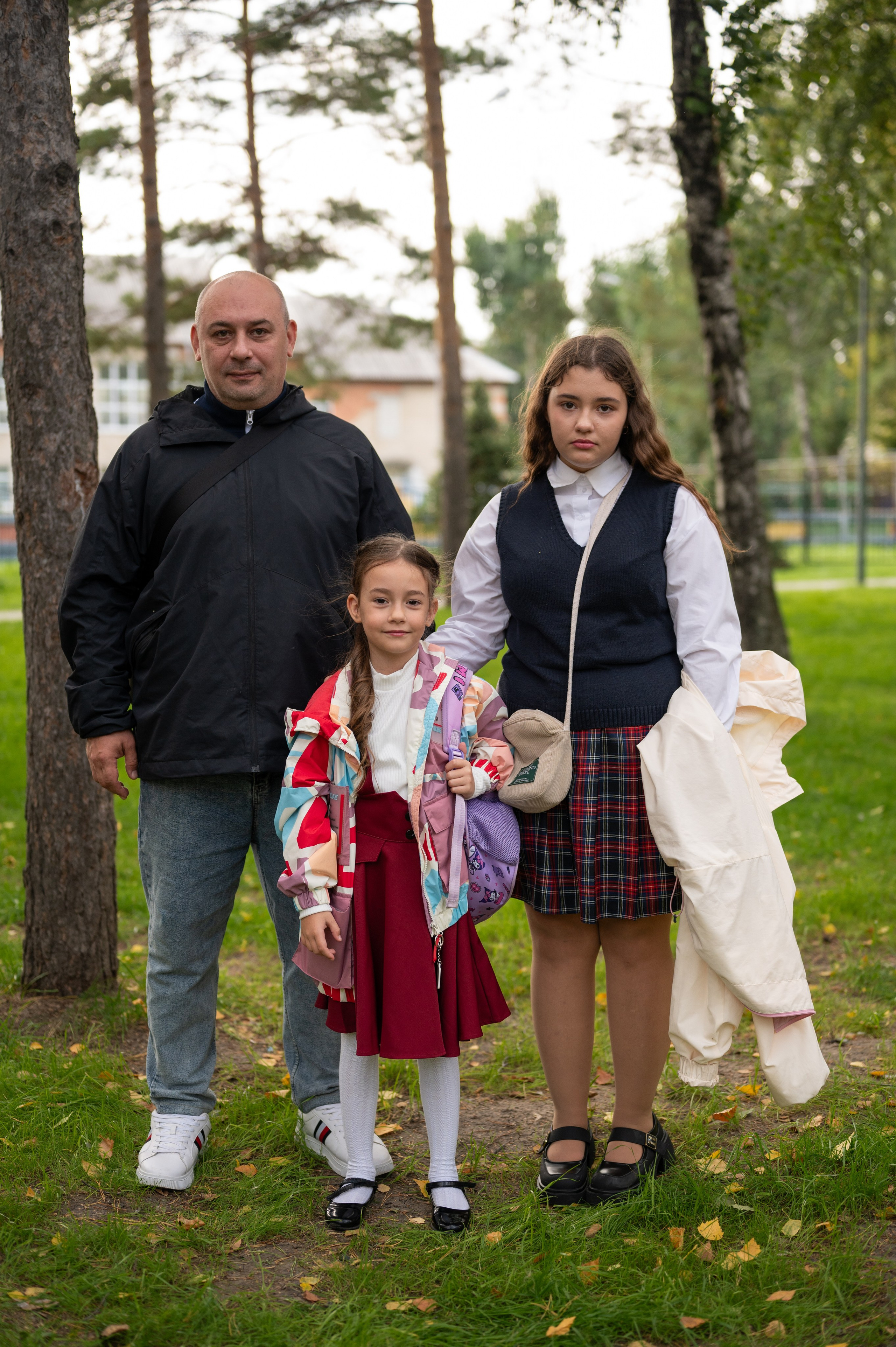 1 сентября 16 гимназия 2 класс (линейка + в классе+ на улице). Фотограф новорожденных, семейный детский в Тюмени Татьяна Морозова