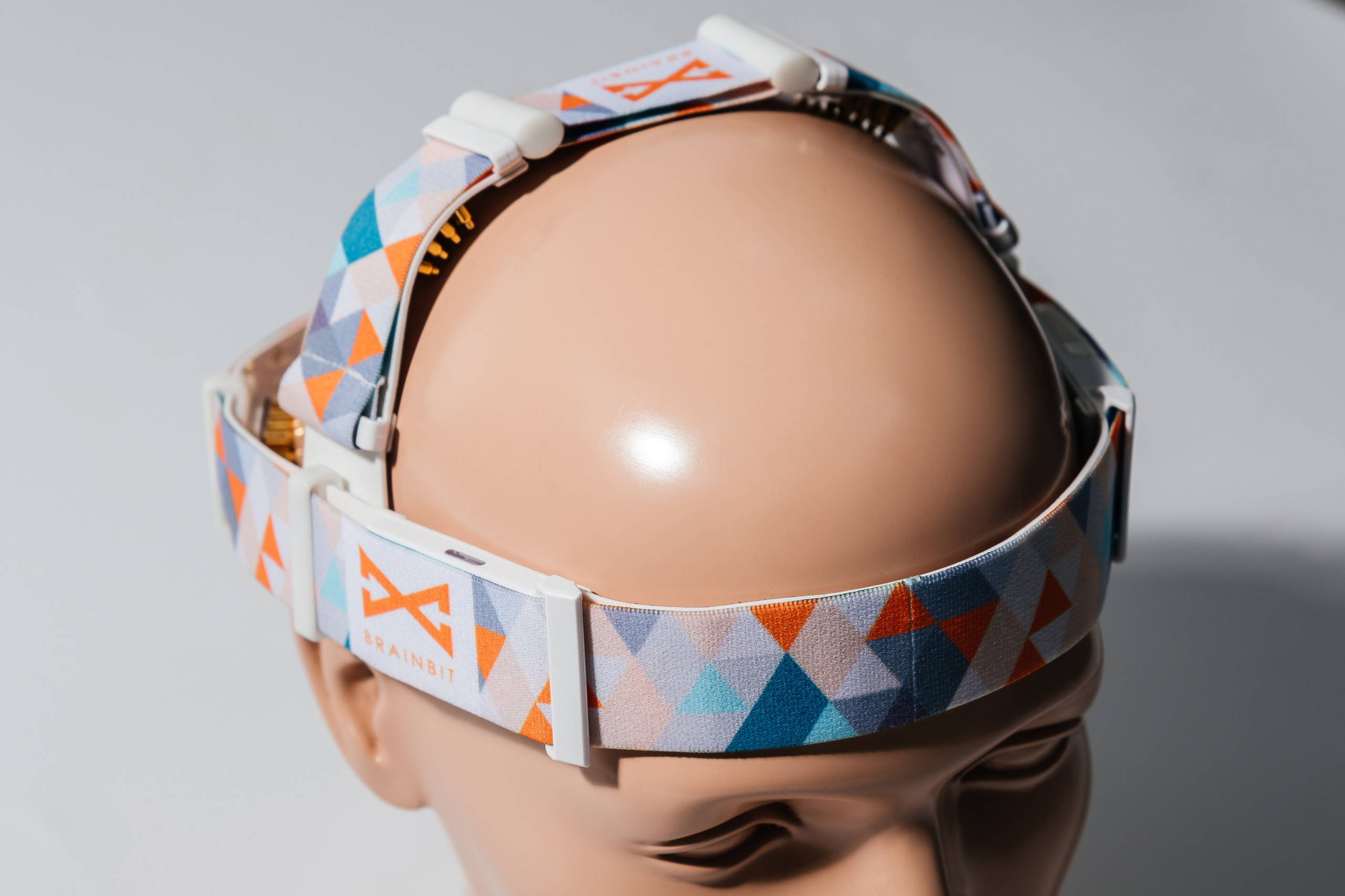 НЕЙРОТЕХ Прибор 2. Фотограф Александр Бигари