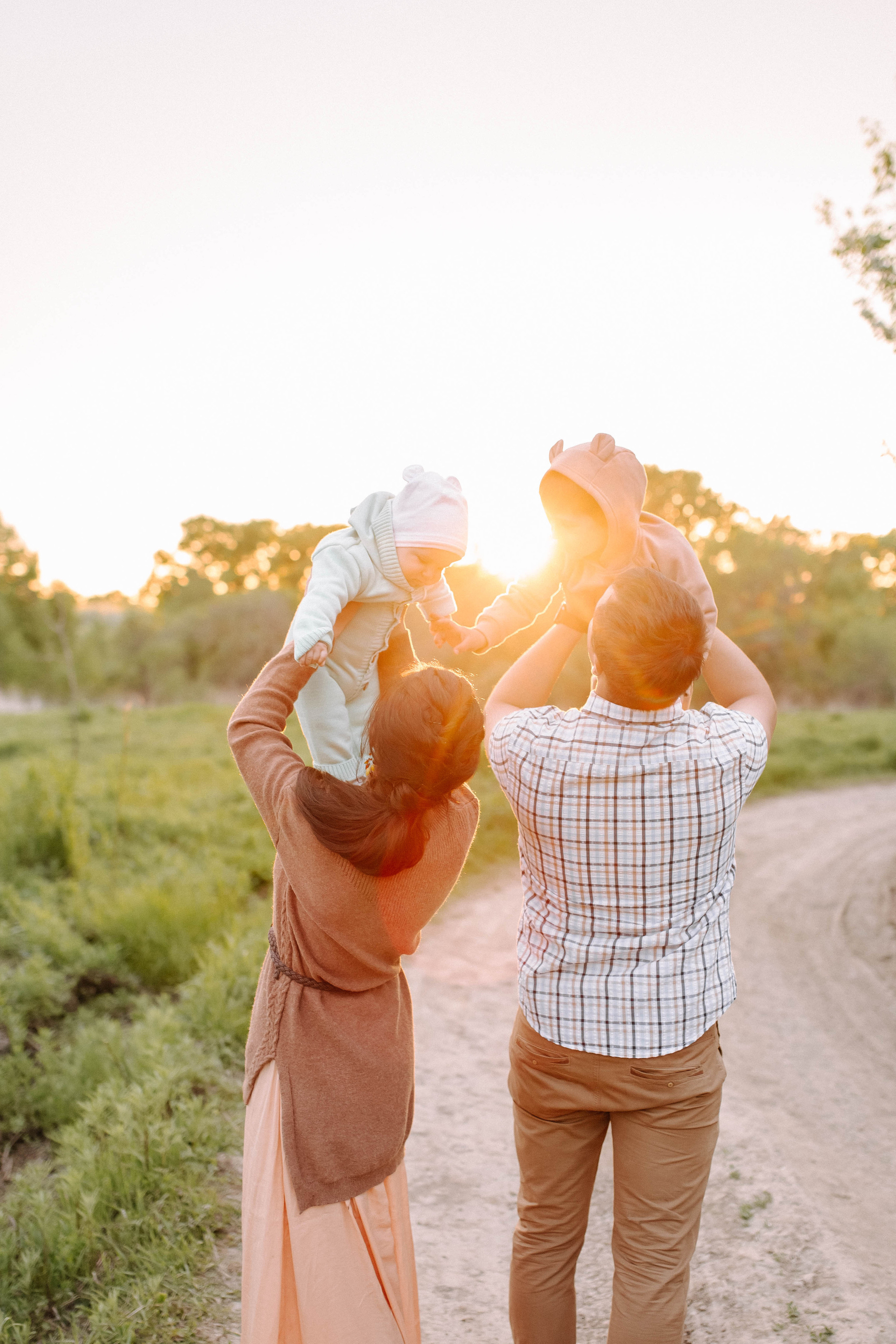 Весенняя прогулка. Свадебный и семейный фотограф Сасина Элина г.Хабаровск