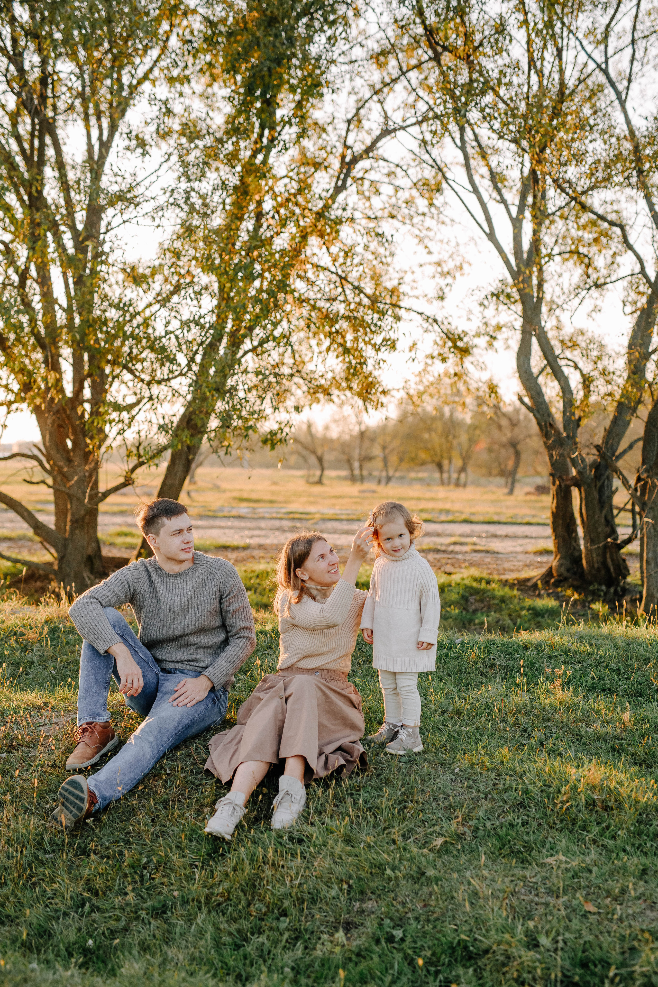 Теплый осенний вечер. Свадебный и семейный фотограф Сасина Элина г.Хабаровск