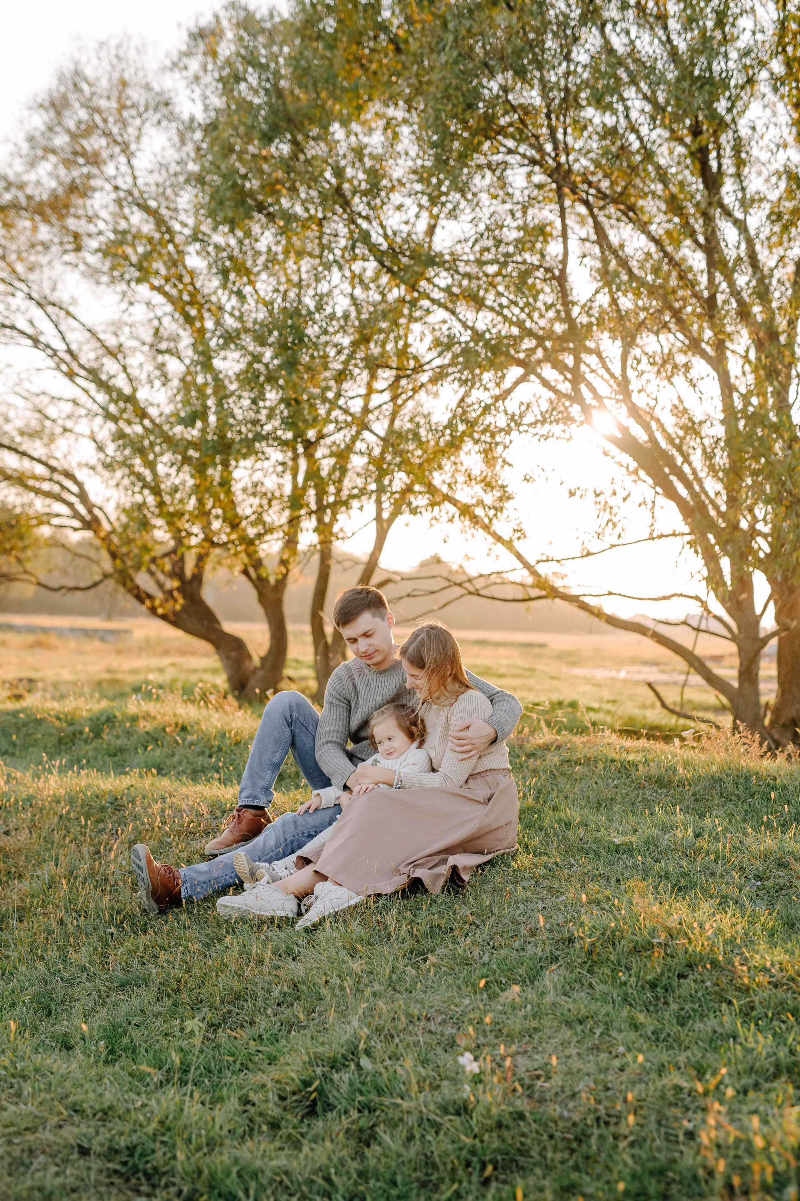 Теплый осенний вечер. Свадебный и семейный фотограф Сасина Элина г.Хабаровск
