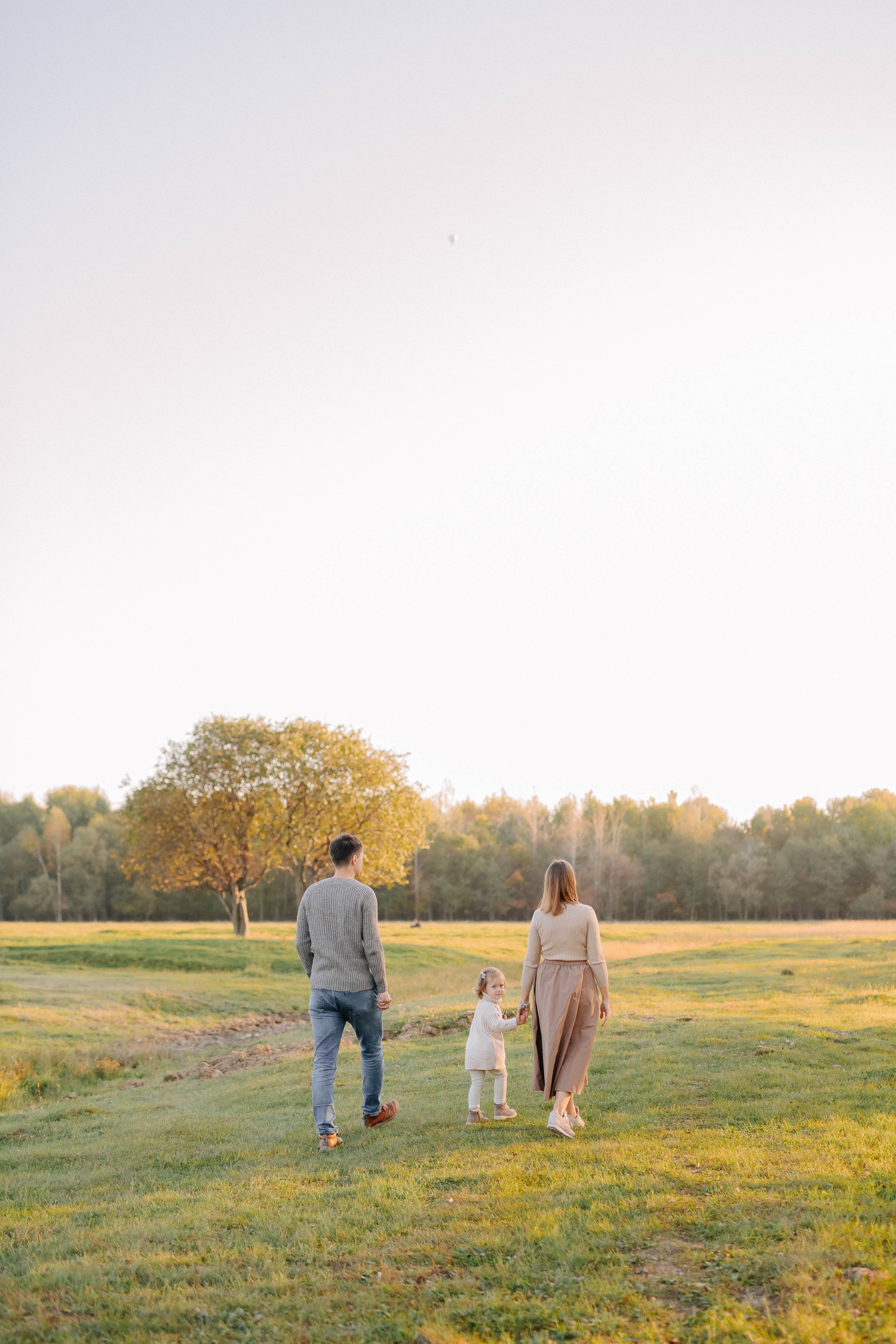 Теплый осенний вечер. Свадебный и семейный фотограф Сасина Элина г.Хабаровск