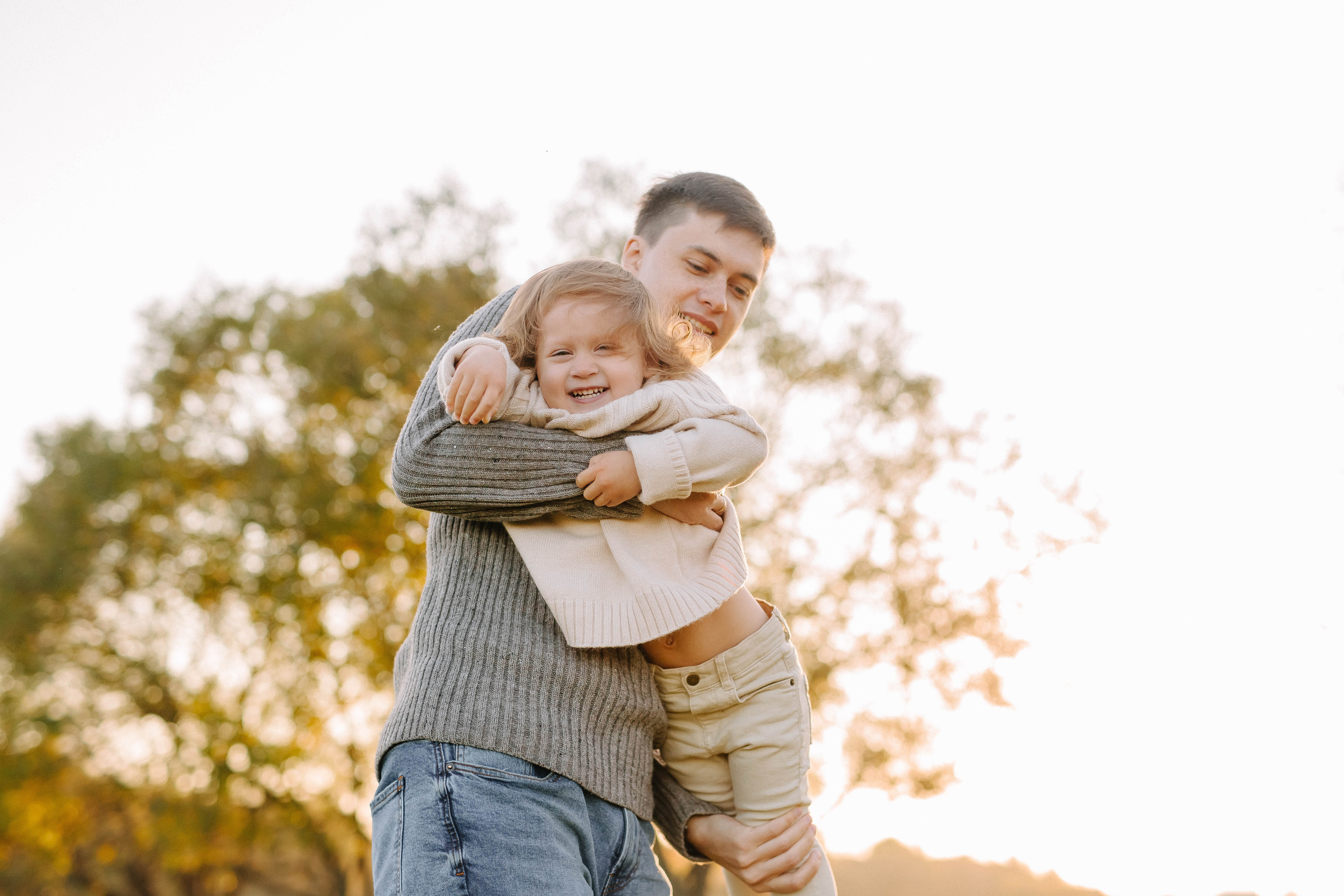 Теплый осенний вечер. Свадебный и семейный фотограф Сасина Элина г.Хабаровск
