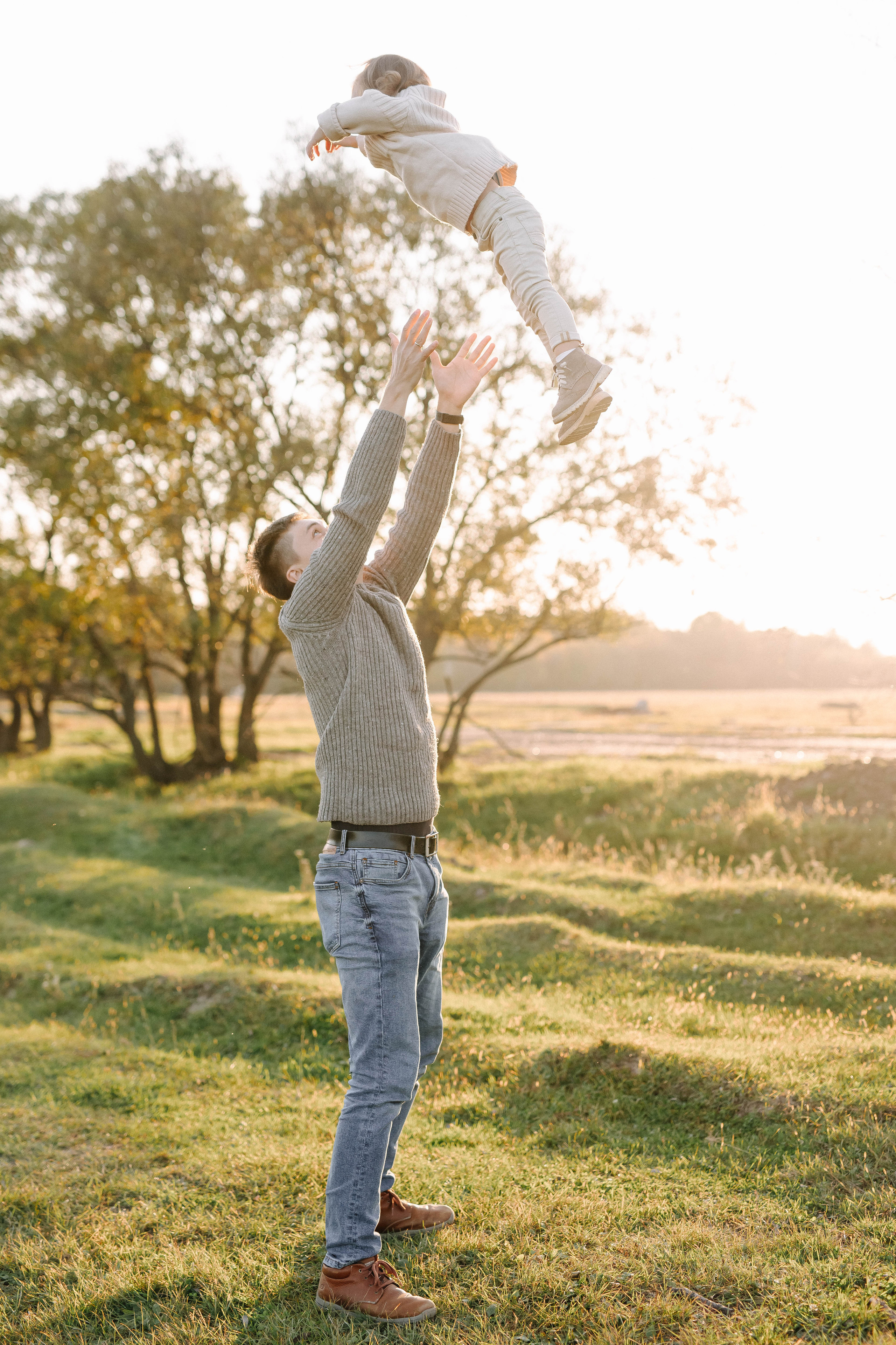 Теплый осенний вечер. Свадебный и семейный фотограф Сасина Элина г.Хабаровск
