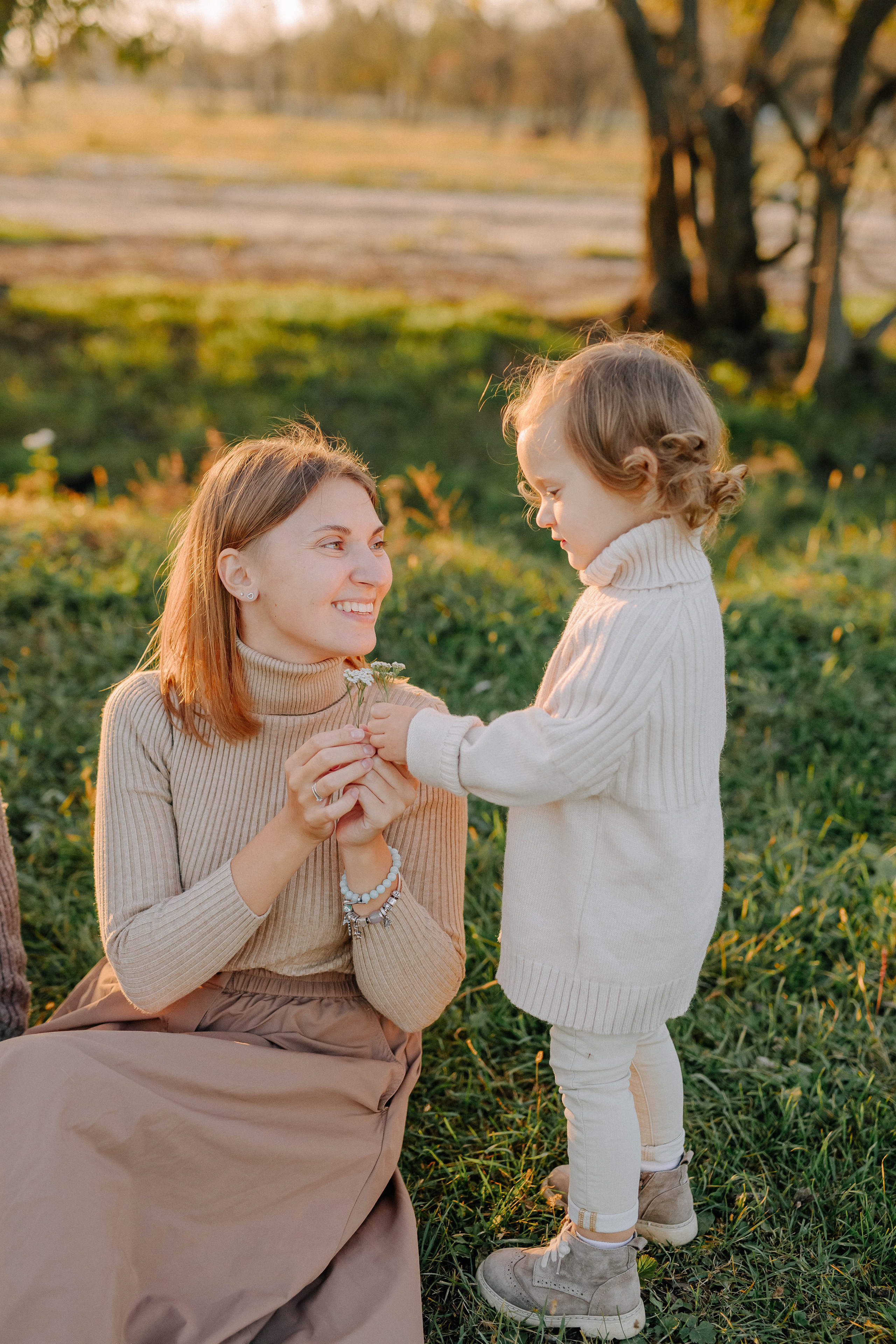 Теплый осенний вечер. Свадебный и семейный фотограф Сасина Элина г.Хабаровск