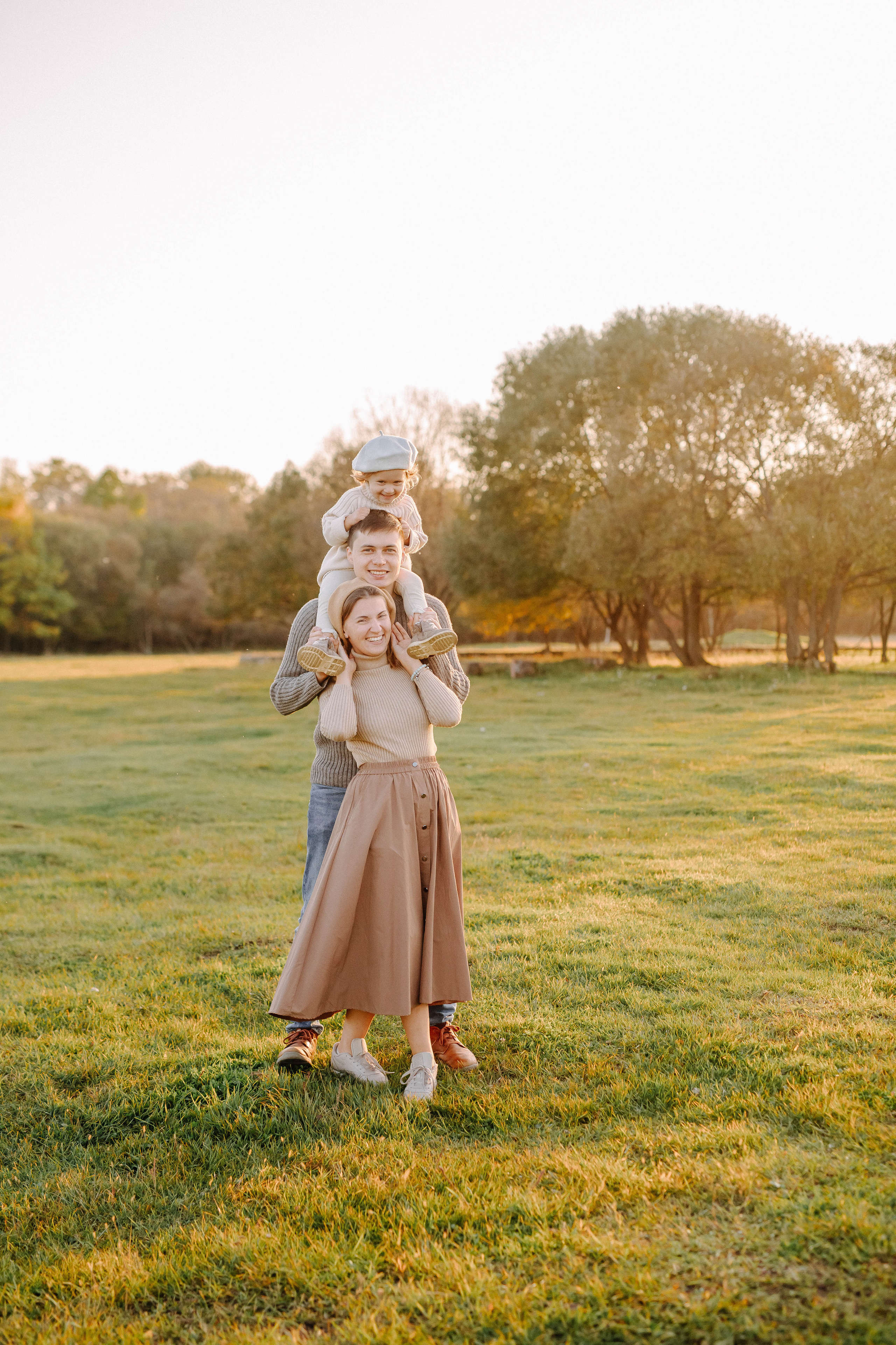 Теплый осенний вечер. Свадебный и семейный фотограф Сасина Элина г.Хабаровск