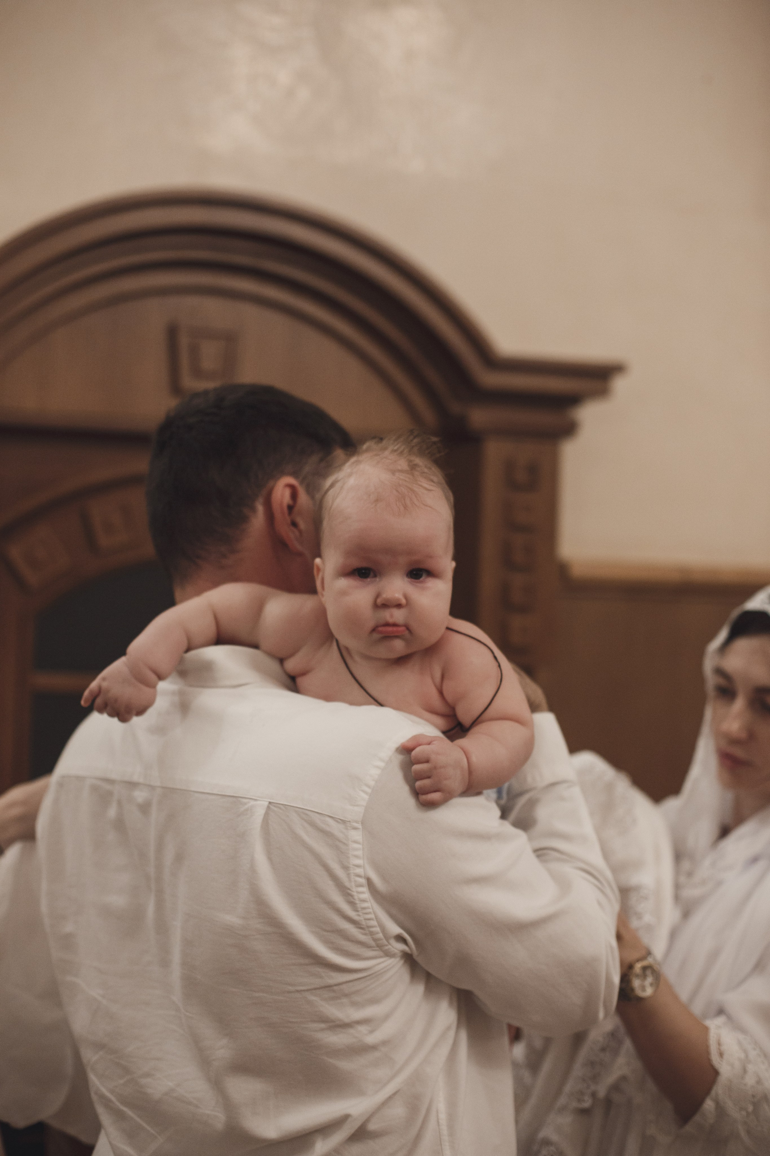 Фотосъёмка таинства крещения в Белгороде. Свадебный и контент фотограф в Белгороде Ярослав Гаврилейченко
