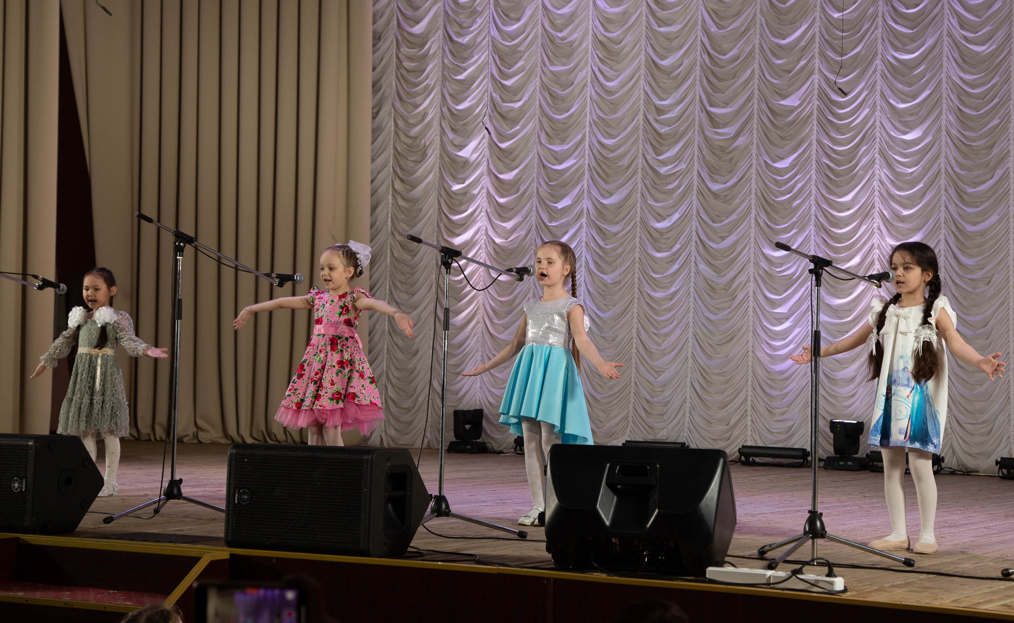 Мир, музыка, дети. 16.02.2023. Илек. Валерий Логачев. Фото, музыка, видео — для души