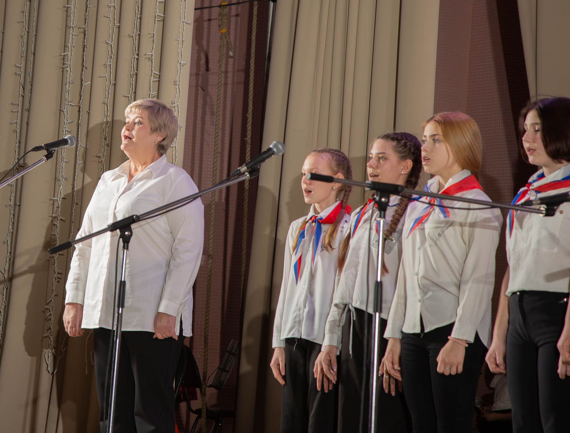 Мир, музыка, дети. 16.02.2023. Илек. Валерий Логачев. Фото, музыка, видео — для души