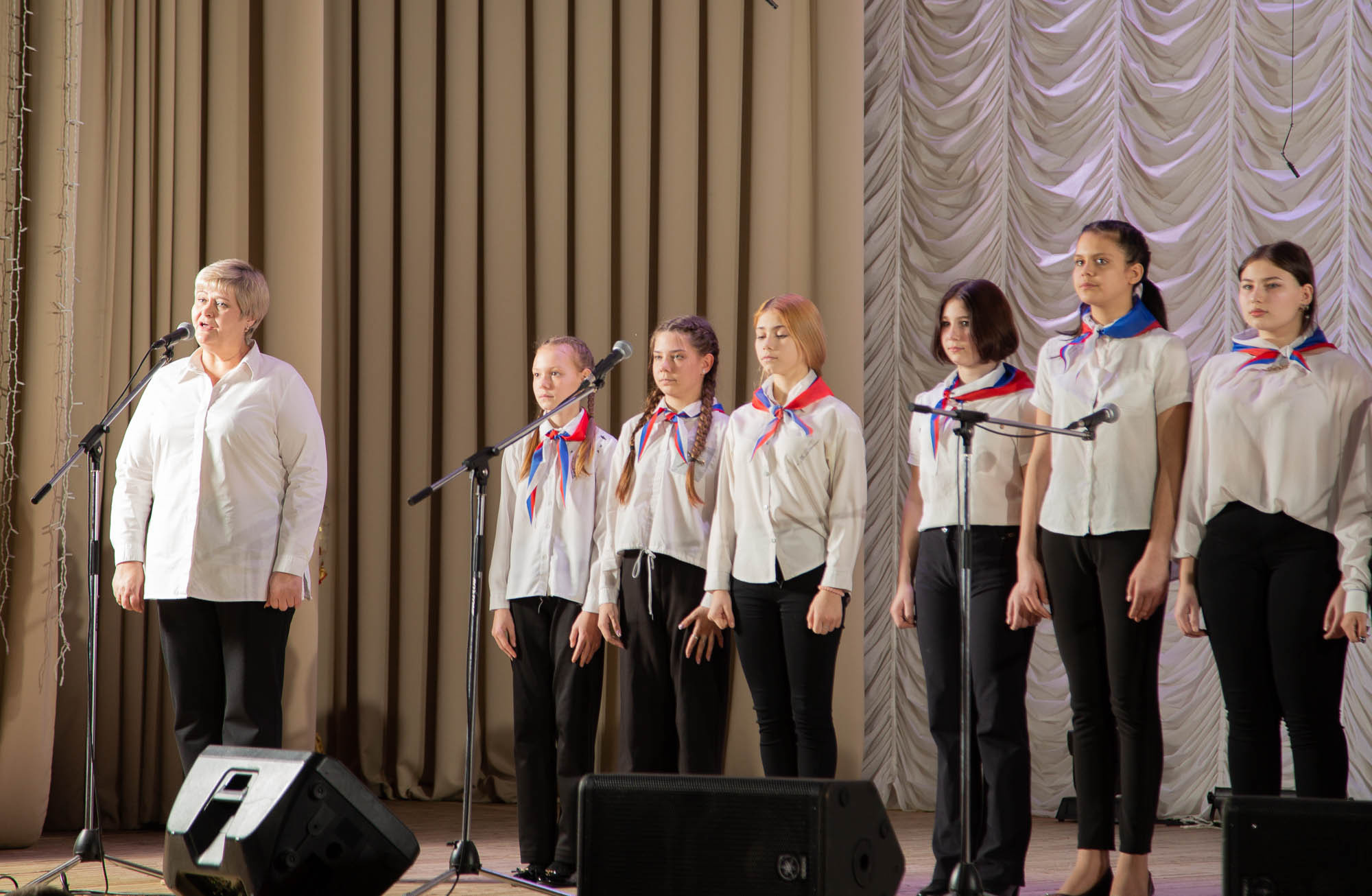 Мир, музыка, дети. 16.02.2023. Илек. Валерий Логачев. Фото, музыка, видео — для души