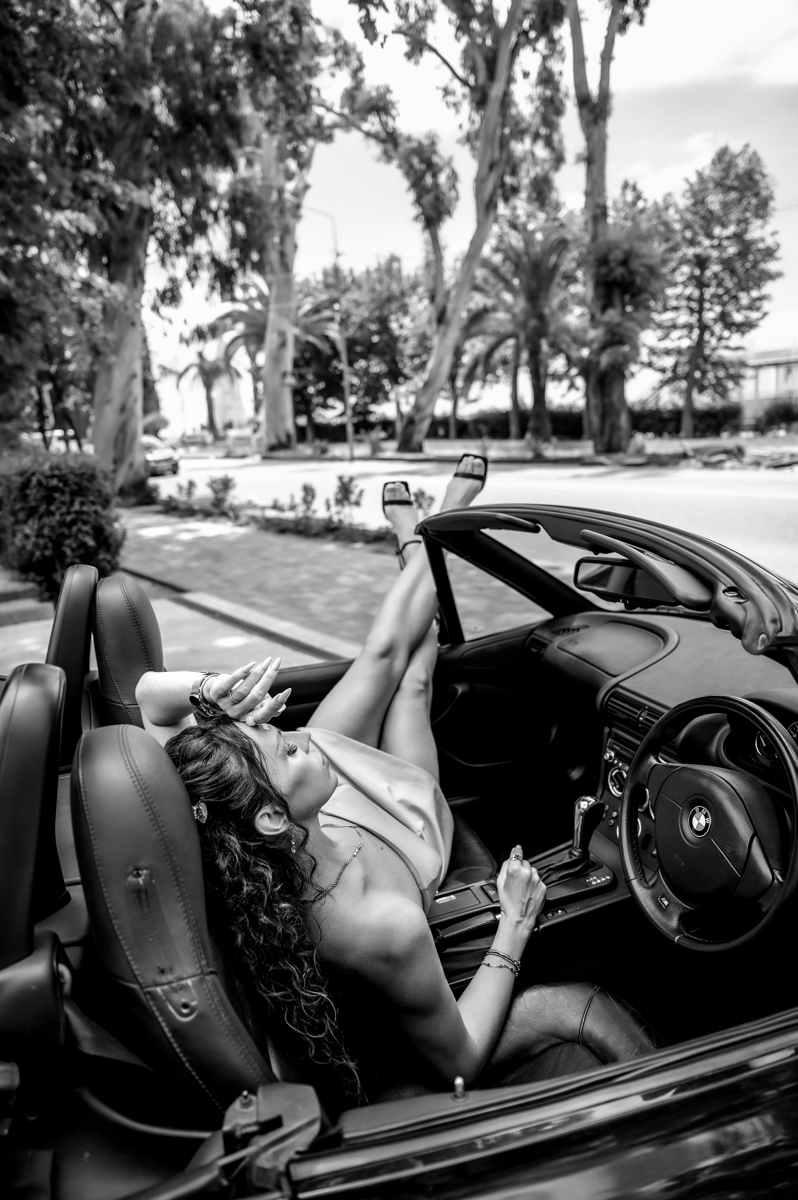 Леся и кабриолет. Наталья Слесаренко фотограф в Сочи