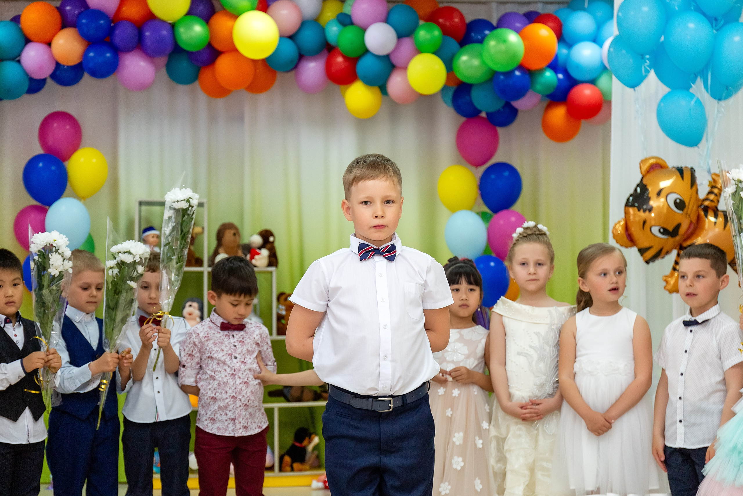 Выпускной. Детский сад «Тигрёнок». Стильный выпускной альбом Владивосток фотограф Вероника Мигачева
