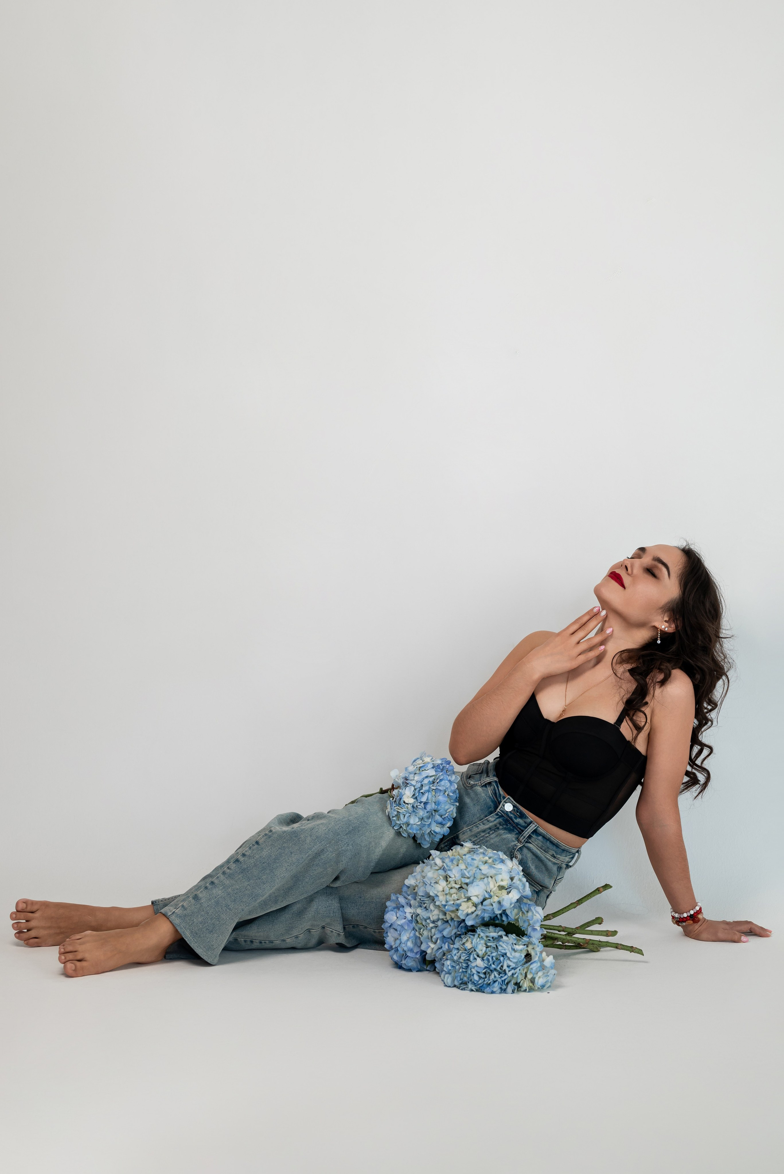 Фотопроект с голубыми гортензиями. Фотограф в городе Салават