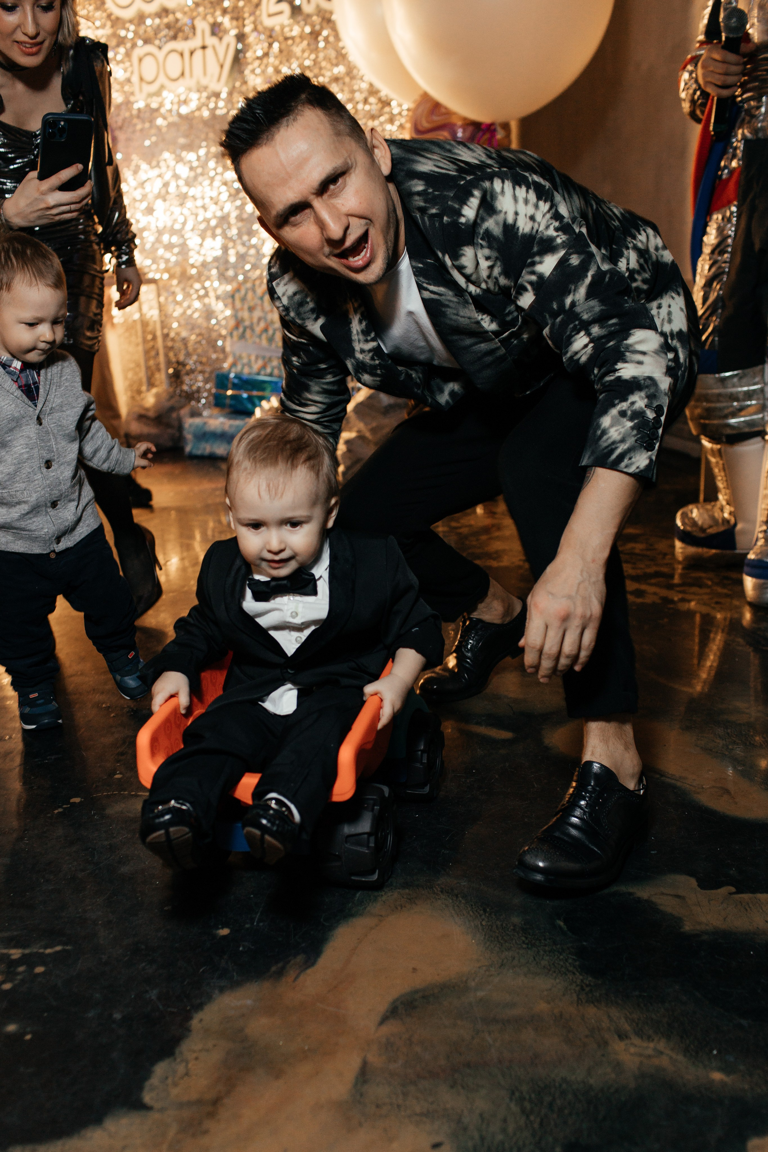 Артемий 2 года @allazemaalla. Свадебный и семейный фотограф