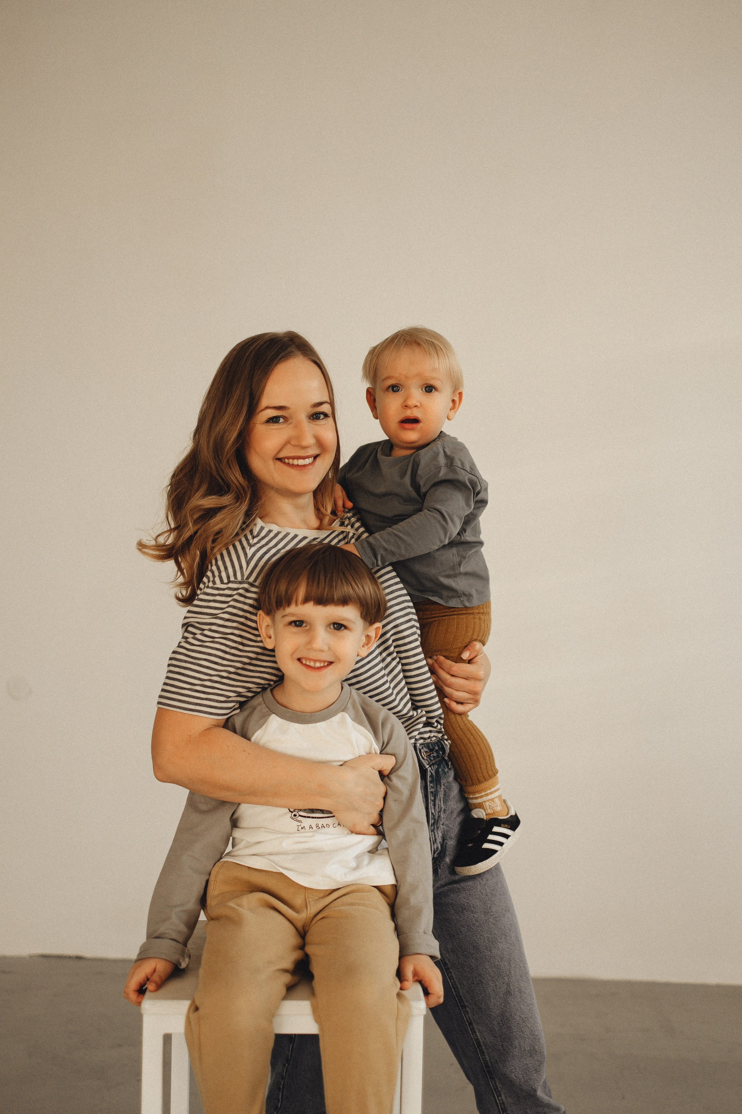 Семейная история в студии. Семейный и детский фотограф, таганрог, ростов-на-дону