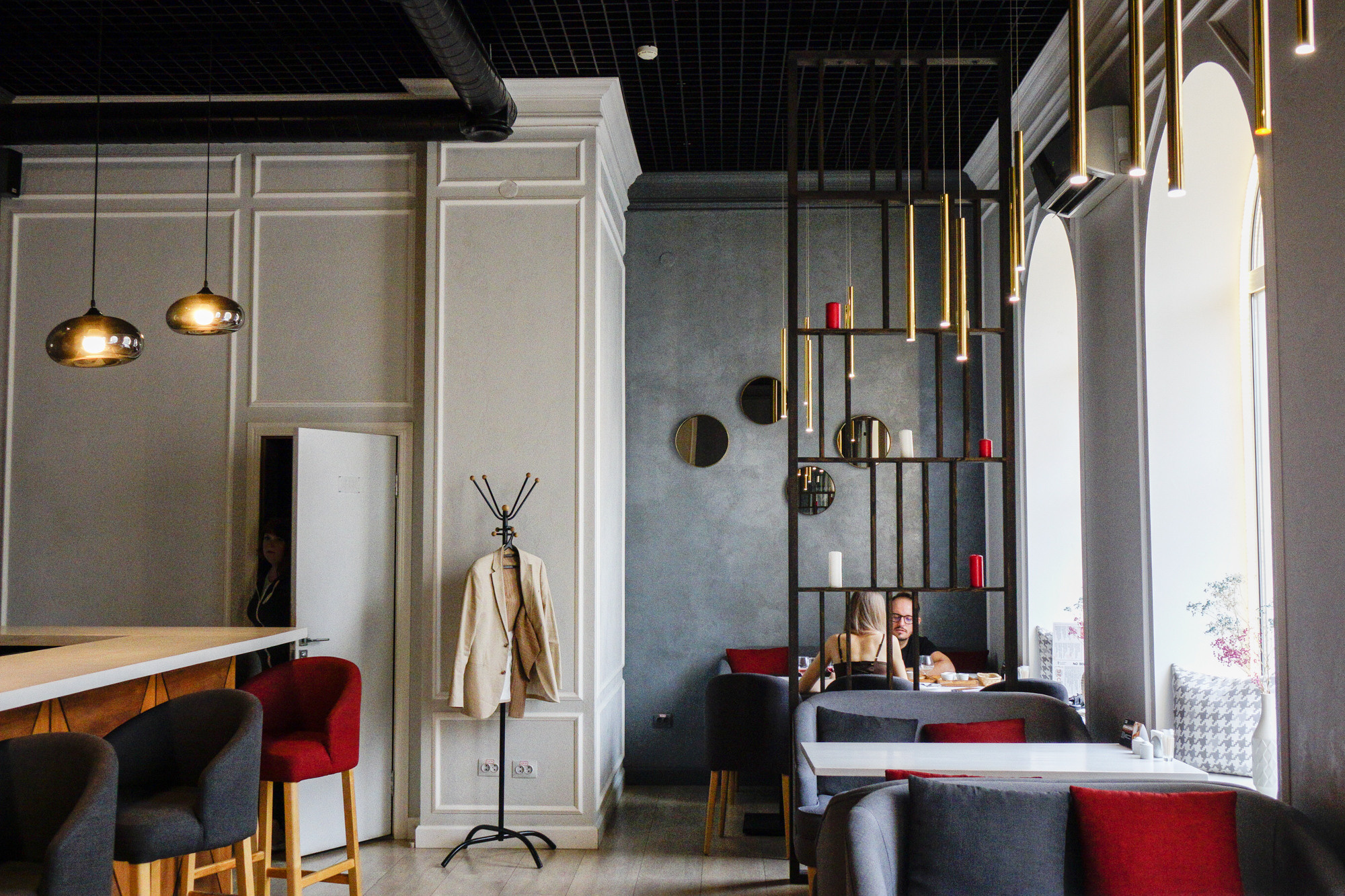 Производственная съемка пива и сидра. Коммерческая фотосъёмка городской среды, архитектуры и производственных объектов