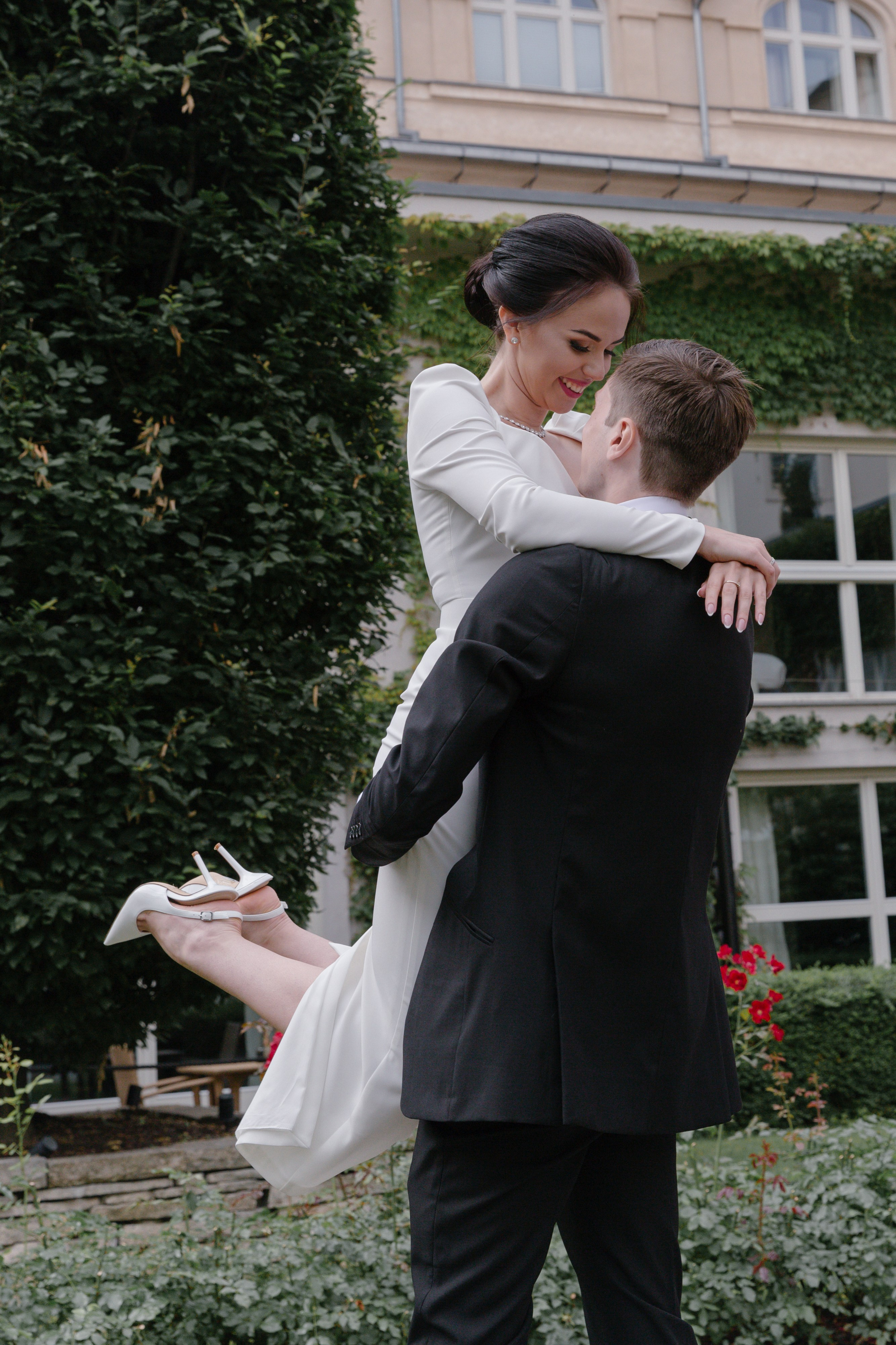 Alex & Julia. Wedding Photographer