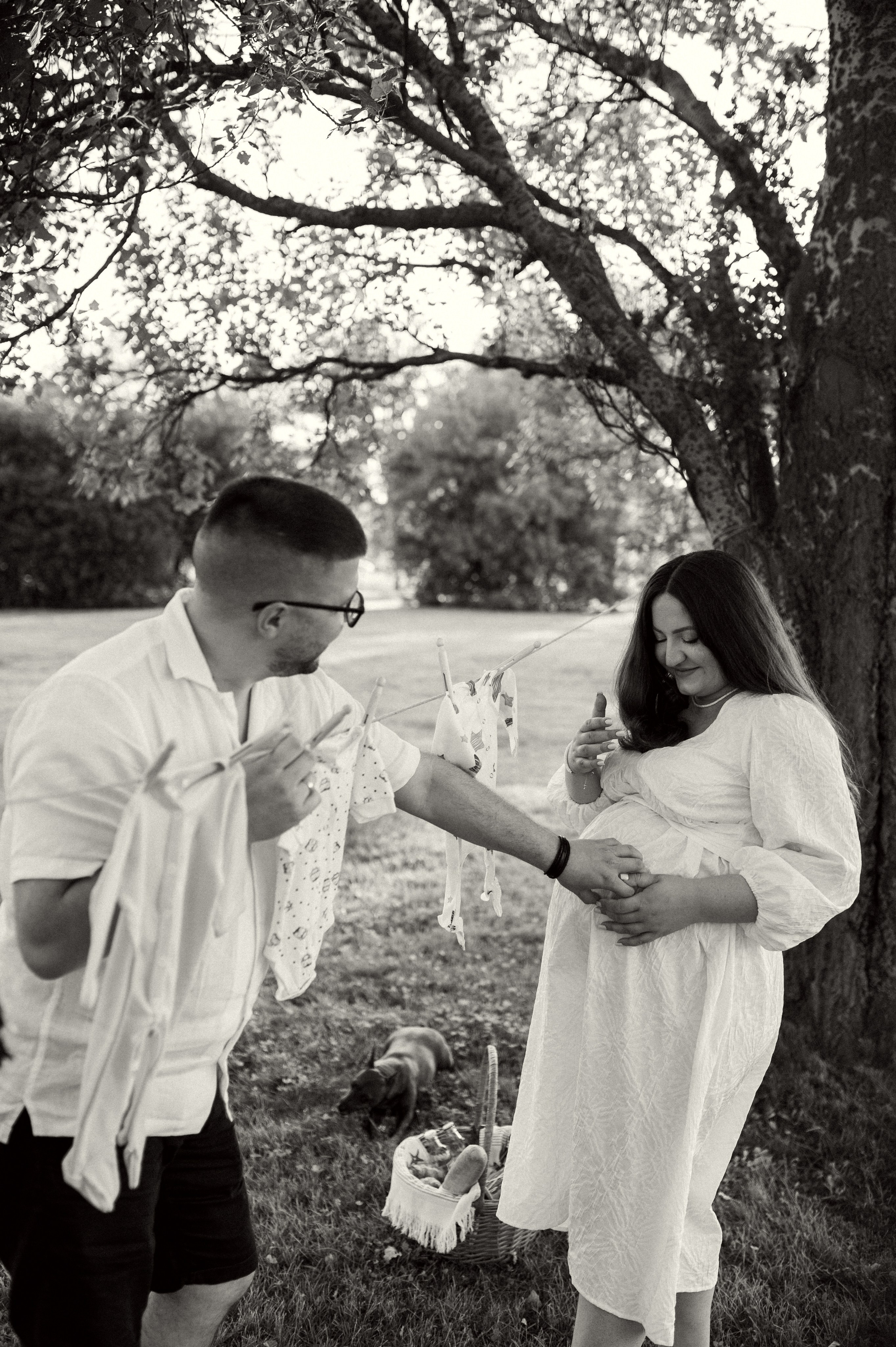 Фотосессия беременности на природе в парке Москвы. Семейная фотосессия Бутово Москва фотограф Алина Морщагина