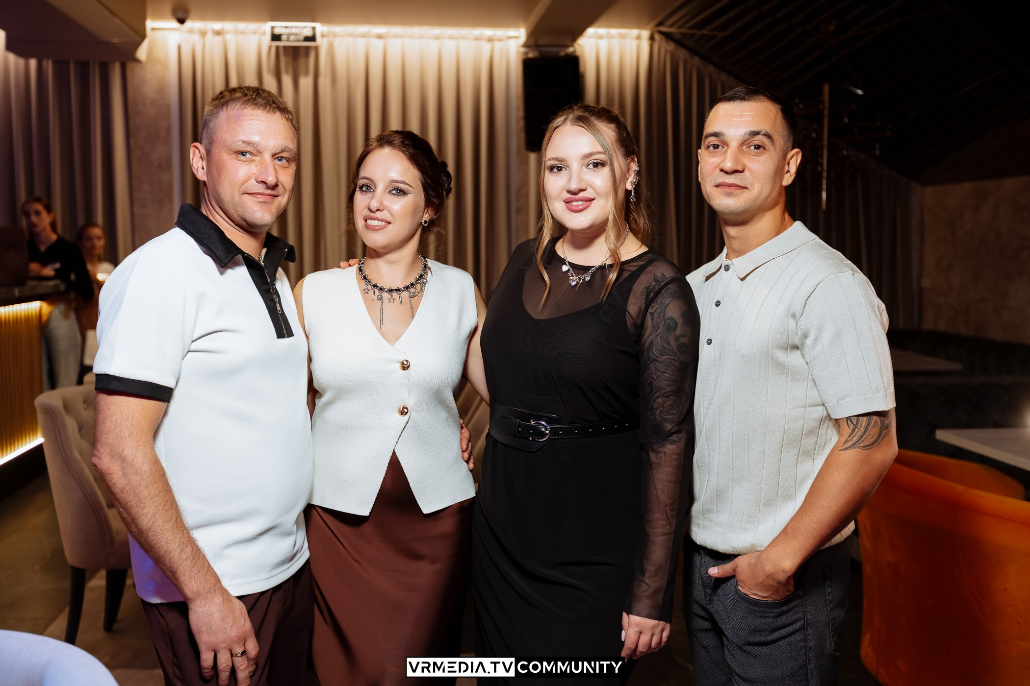 Выходные в караоке-баре «Империя»