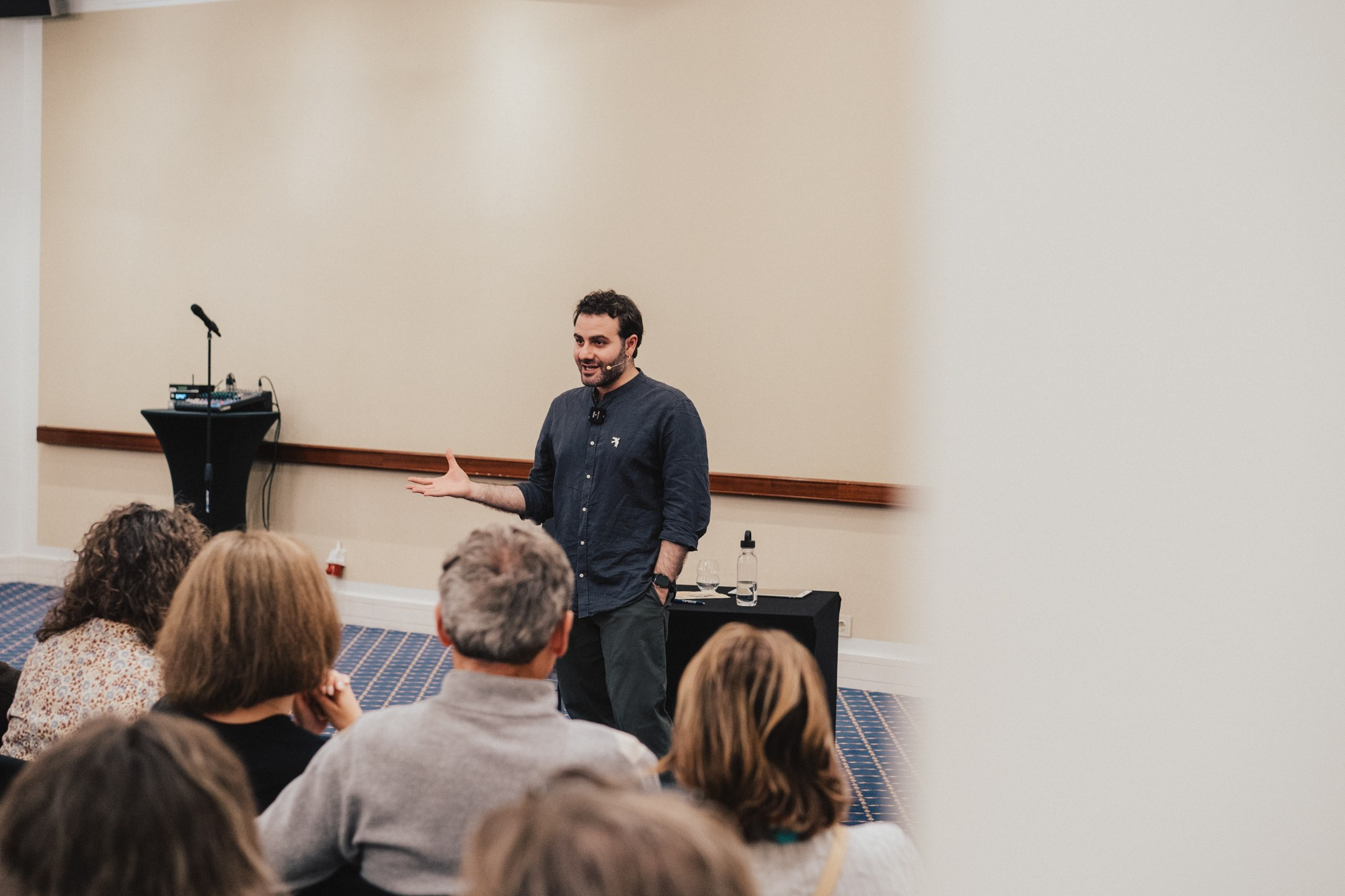 Armen Zakharyan — The Coast of Dystopia (Lecture in Vilnius). Photographer in Vilnius