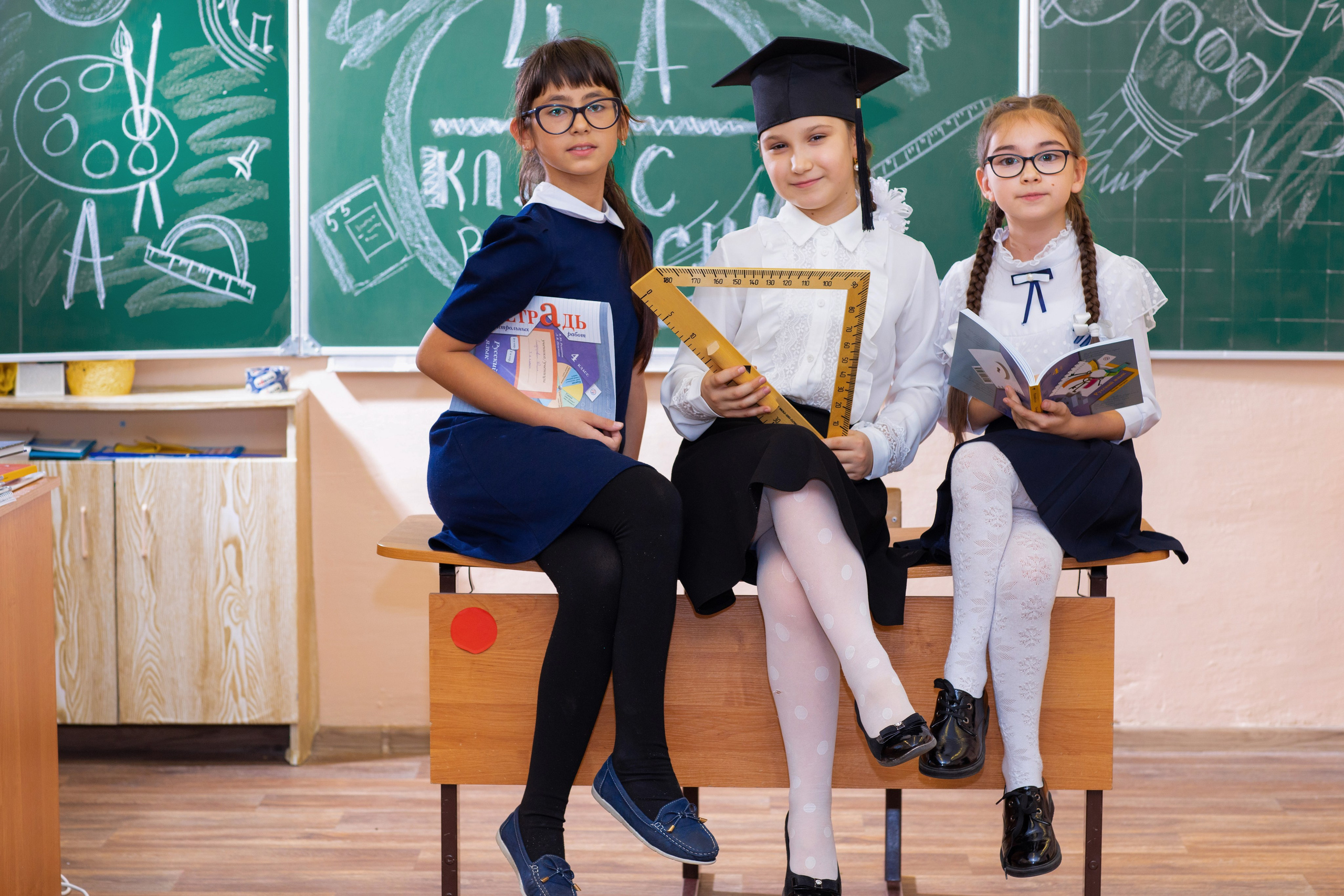 Начальная школа. Выпускные альбомы в Новокузнецке