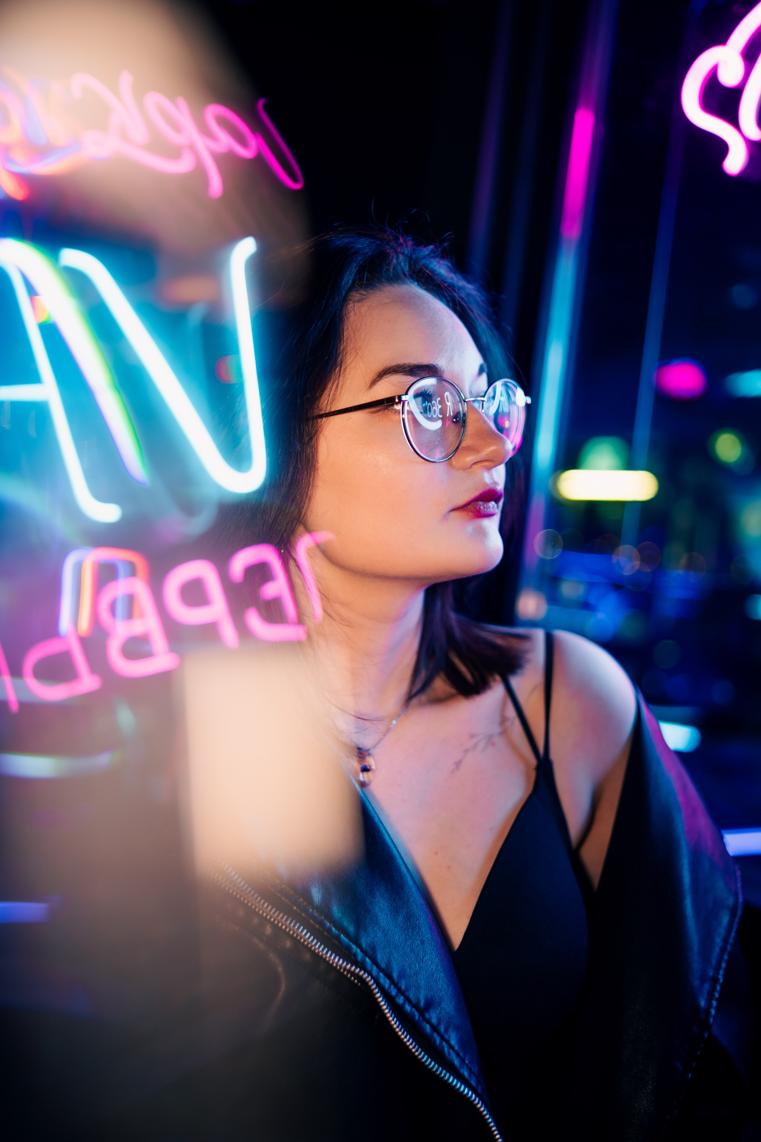 Юля | Палитра неоновых огней. Felixtones
