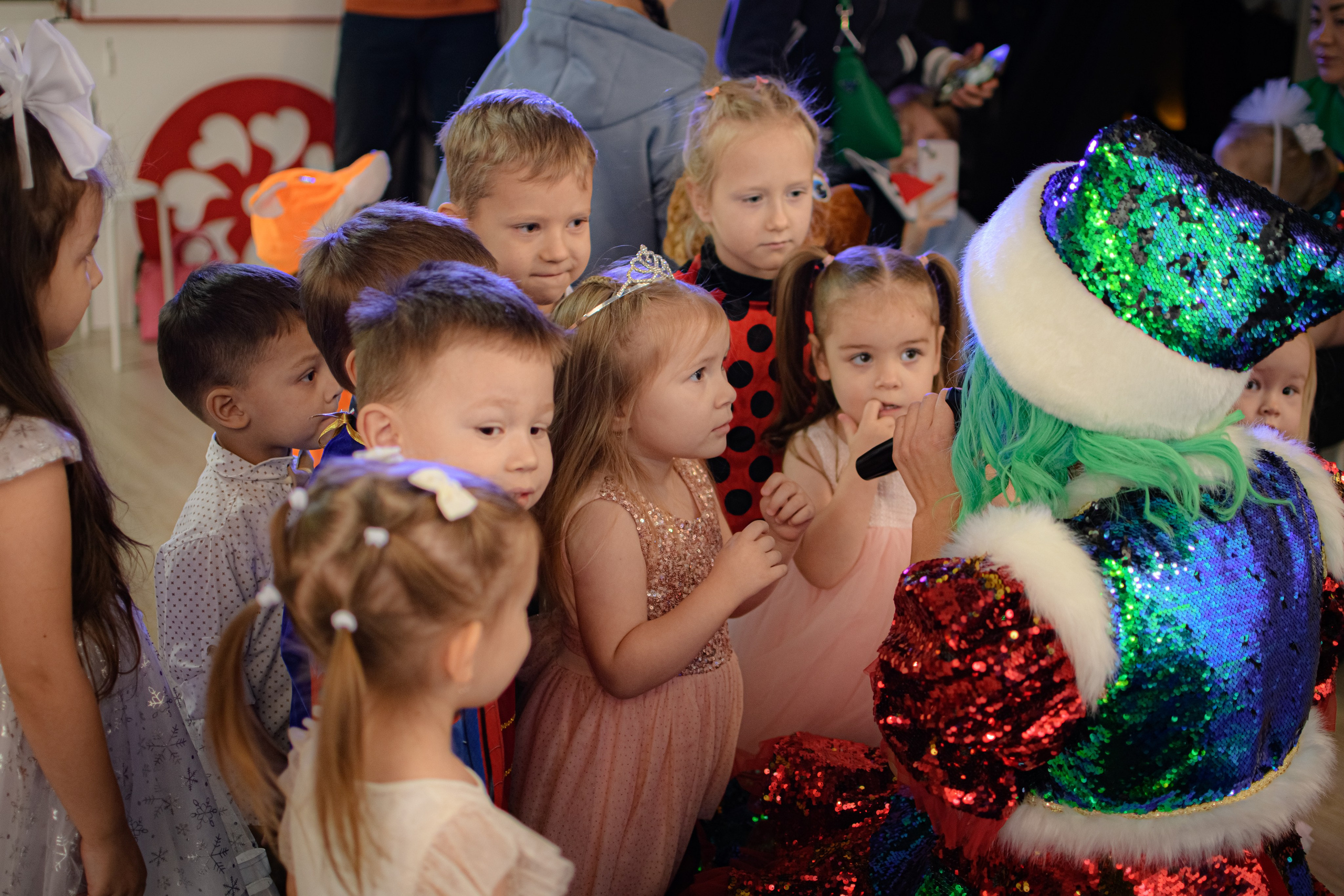 HAPPY NEW YEAR. Photokarish