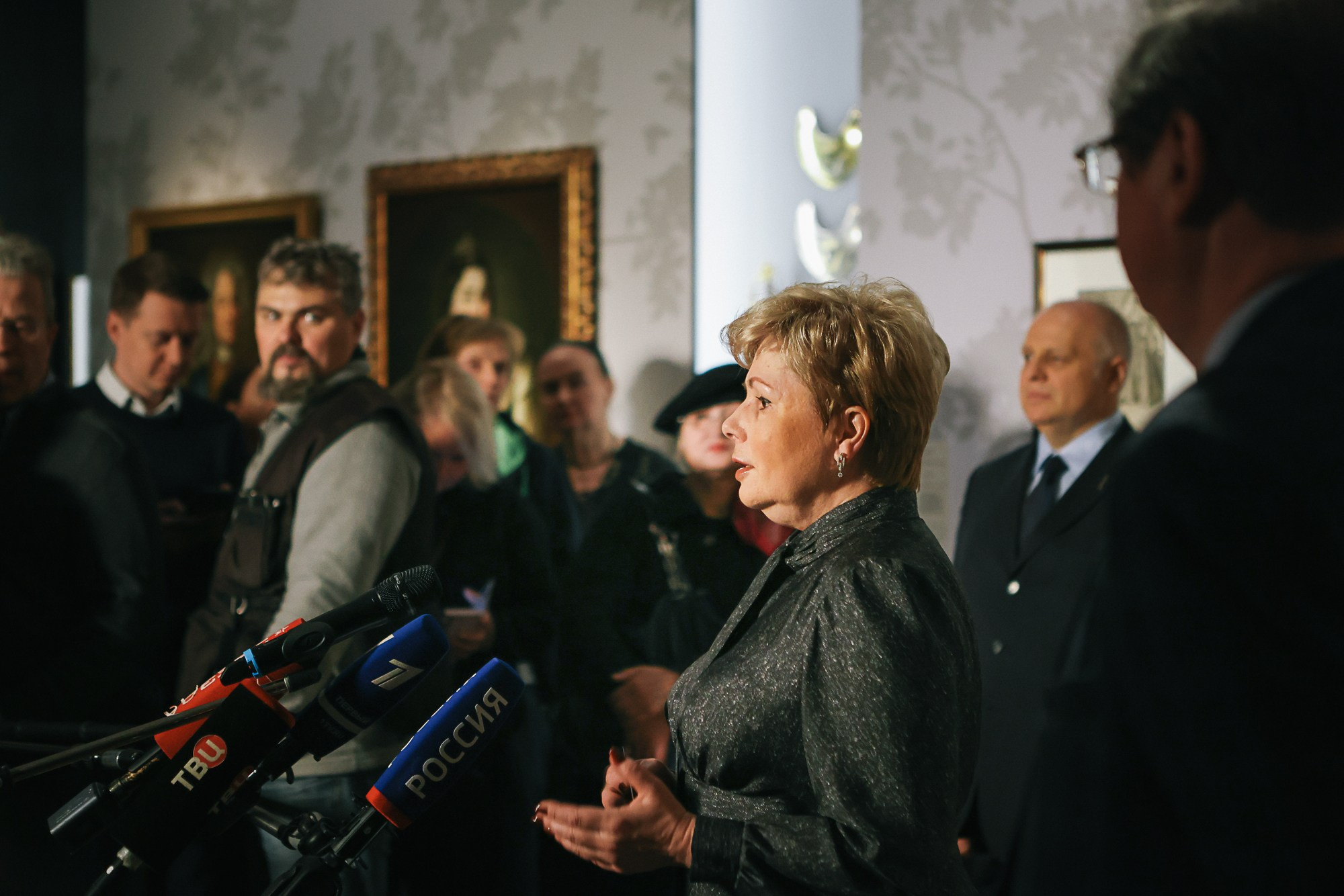 Наследие Петра Великого и Дворцовые перевороты в Российской империи. Репортажный, архитектурный, театральный и файн-арт фотограф Лена Мельникова в Москве