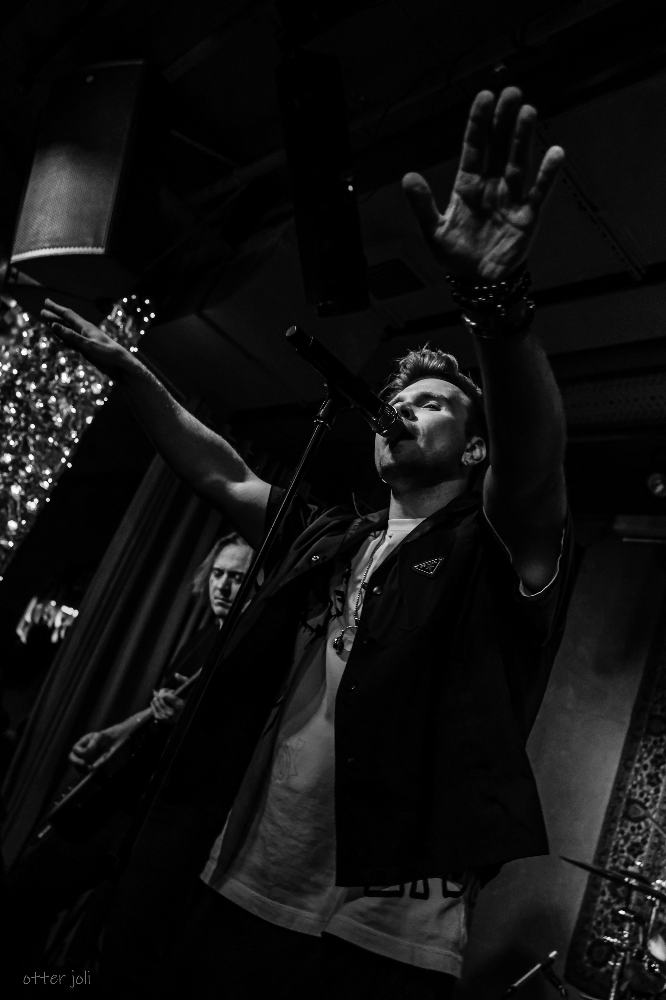 SNAKE 55 | ТехникаБезОпасности. Концертный репортёр Валерия Сафина