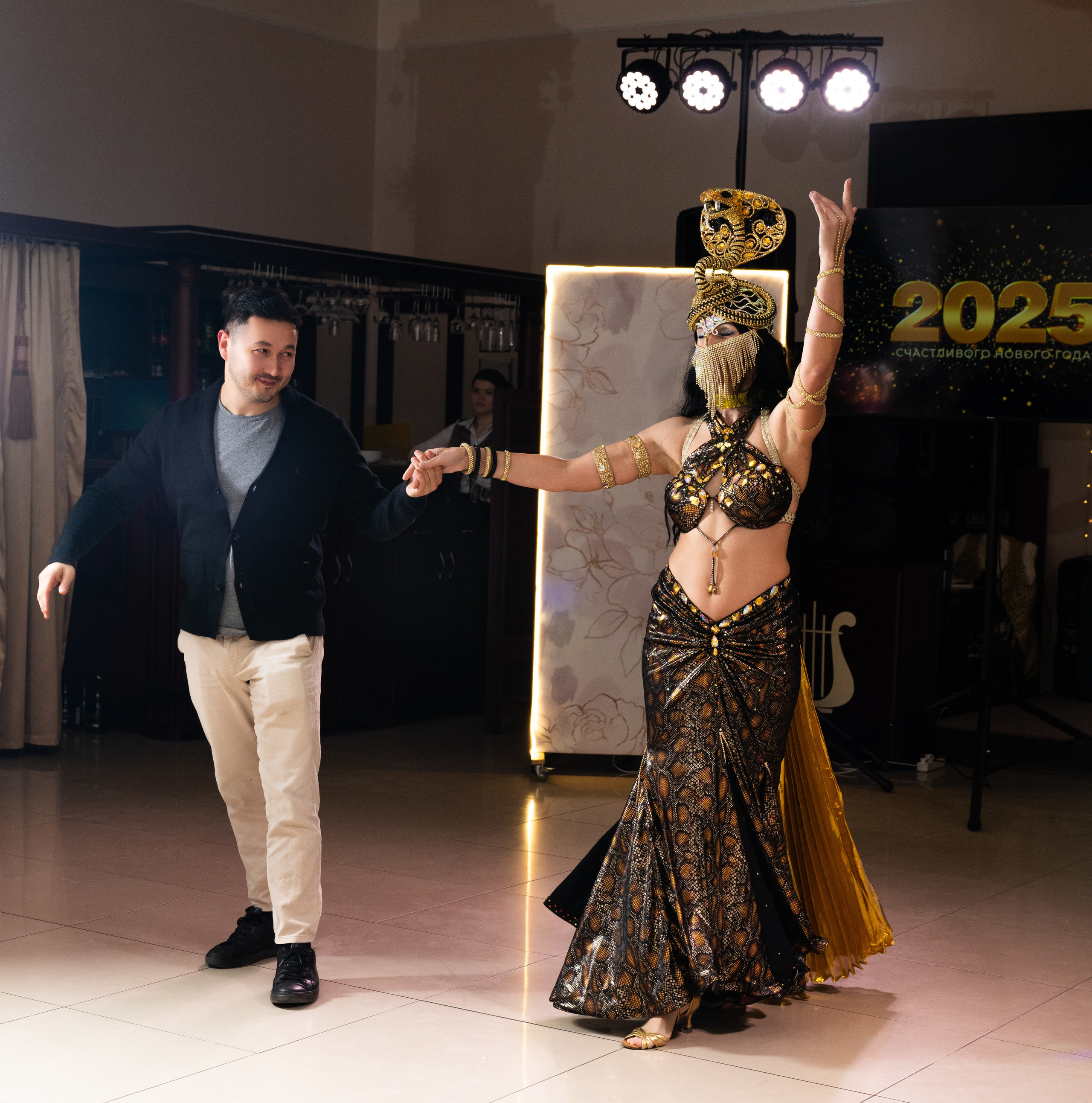 Юбилеи и Корпоративы. Студийный и свадебный фотограф и видеограф в Севастополе — Юлия Макаренко