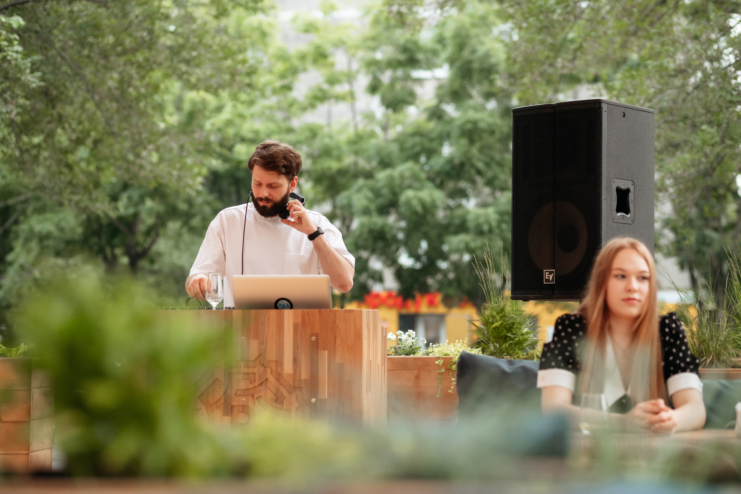 РЕСНОТА — ОТКРЫТИЕ ТЕРРАСЫ. СВОИ. ФОТООТЧЕТЫ-СОБЫТИЯ-МЕСТА