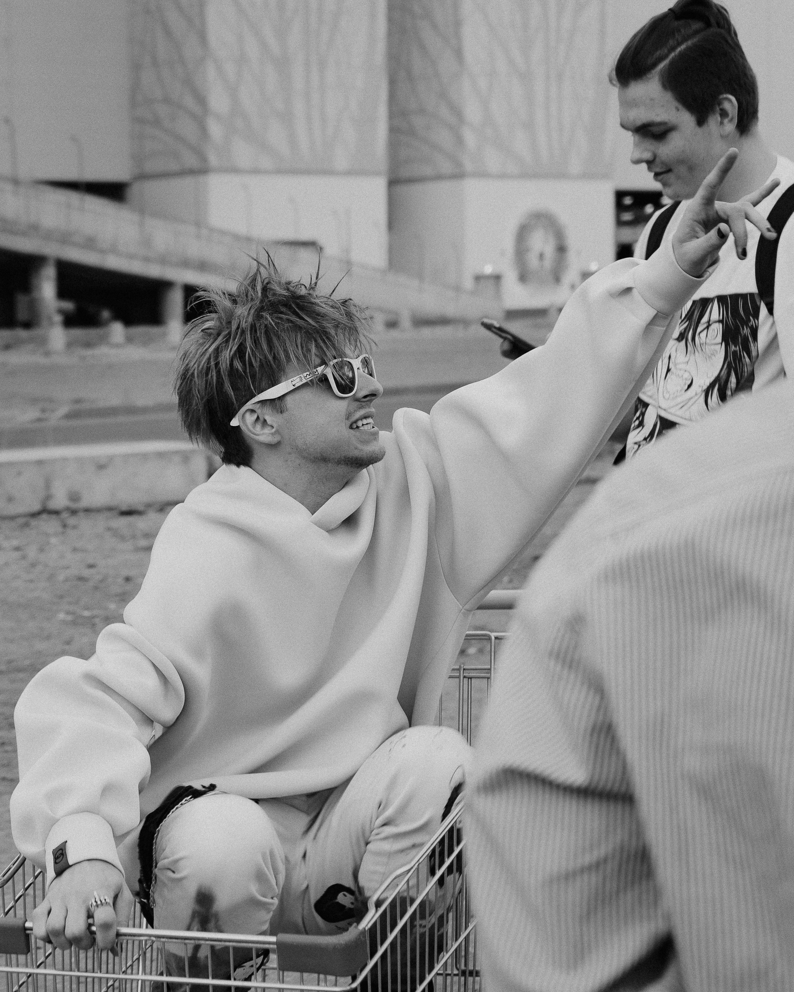 Портфолио. NOIZOMAX Художественный фотограф в Дубай