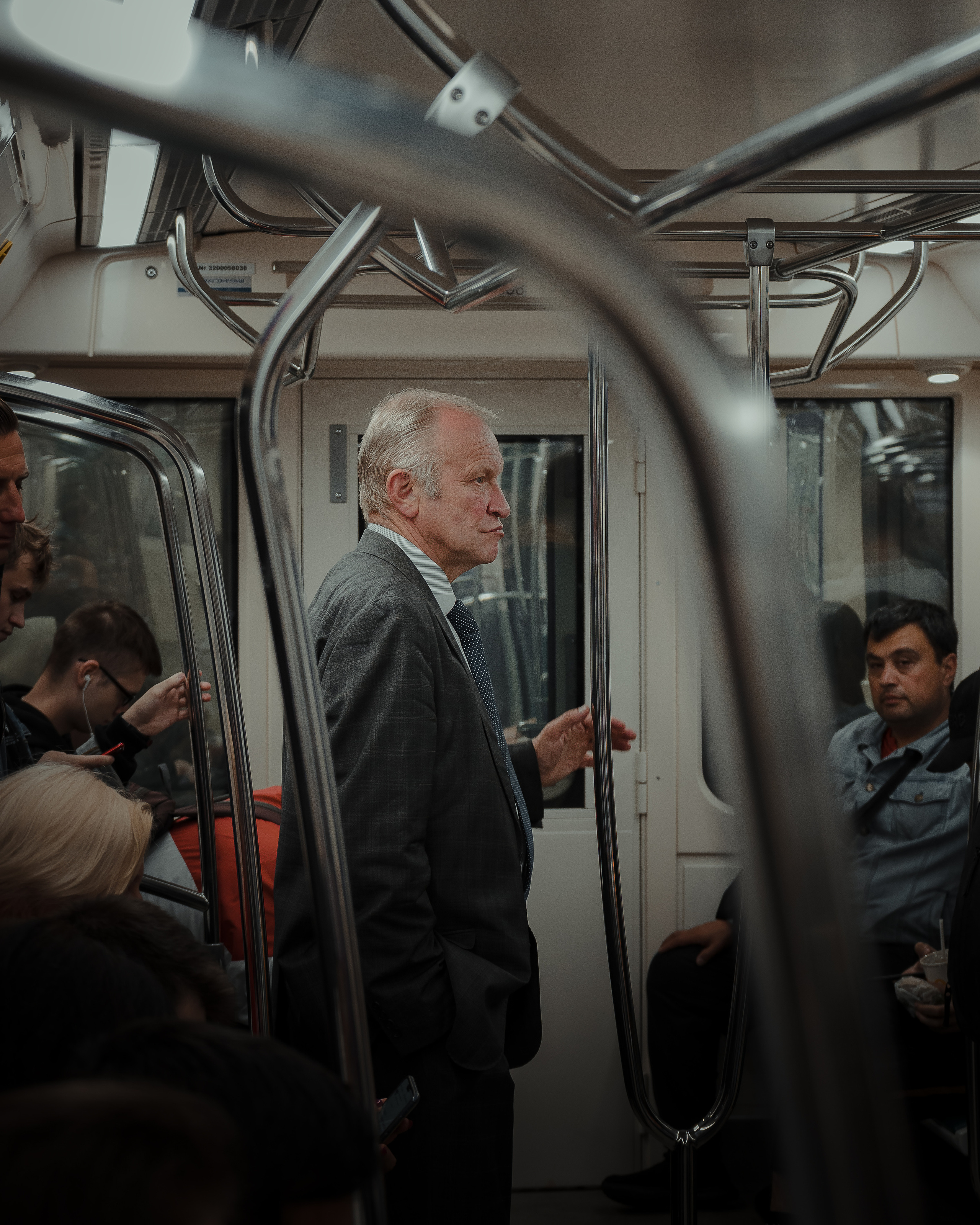 STREET. NOIZOMAX Художественный фотограф в Дубай