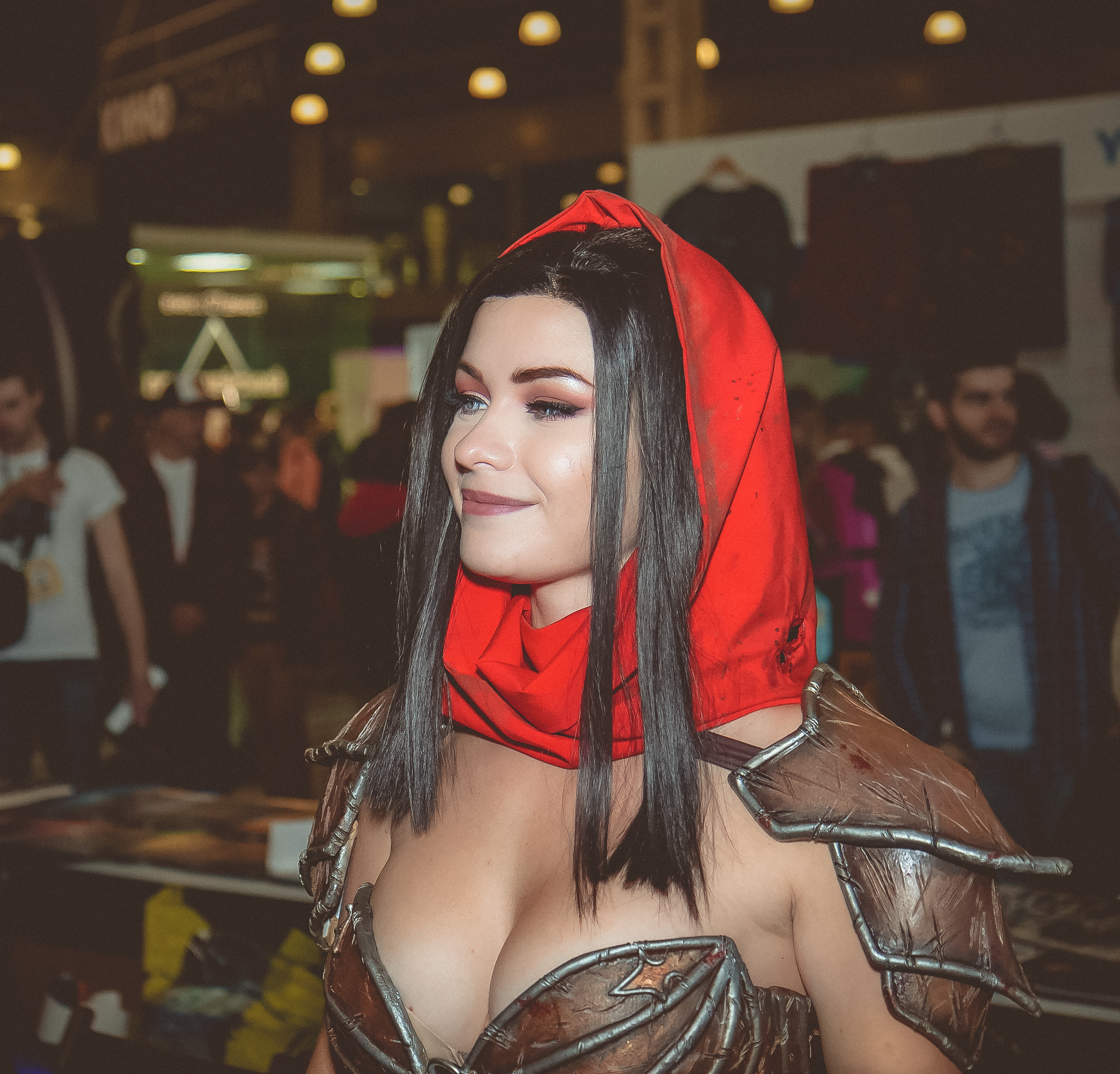 IGROMIR. NOIZOMAX Художественный фотограф в Дубай